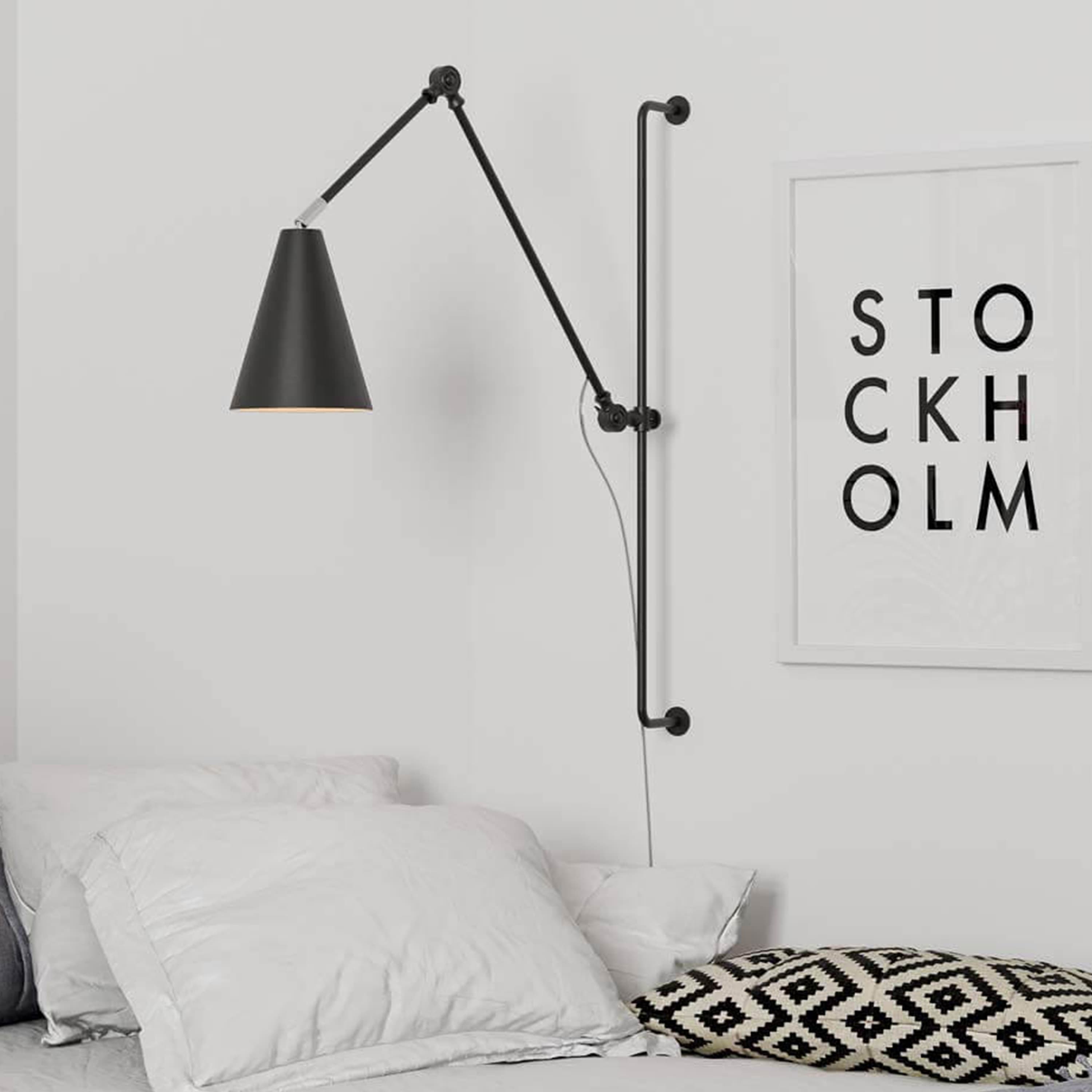 Yukon Wall Lamp Matte Black 78cm