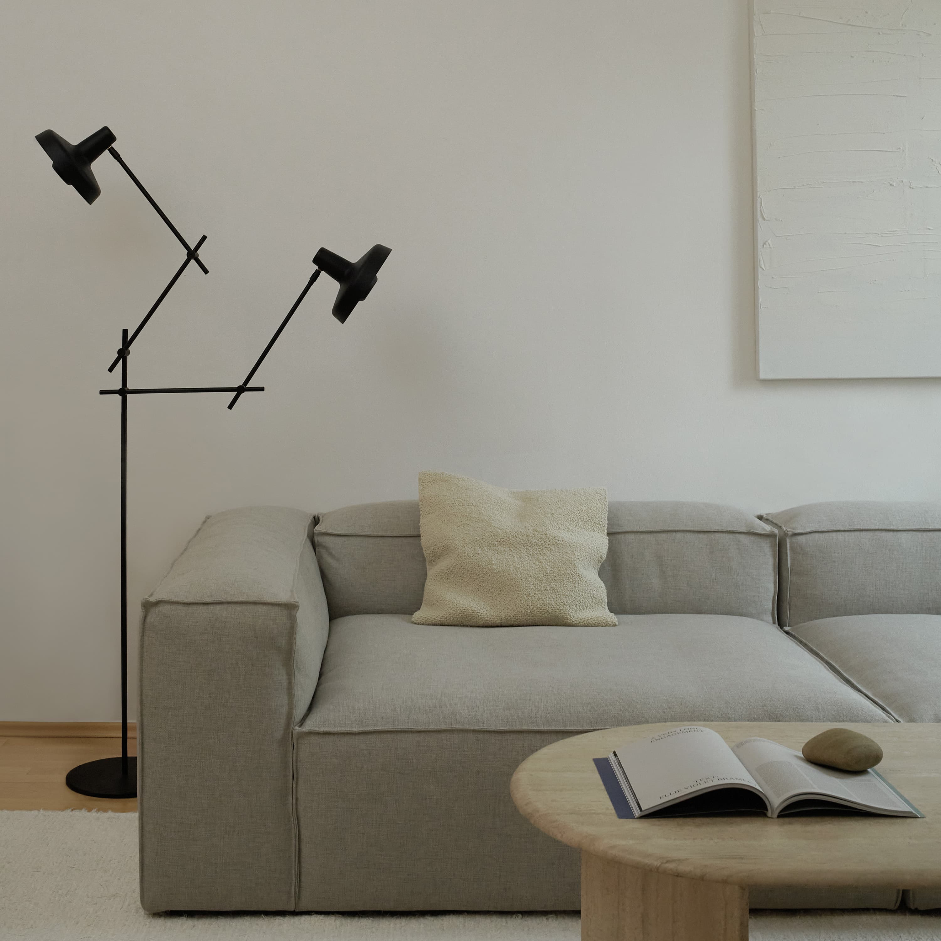 Arigato Floor Lamp Double Black