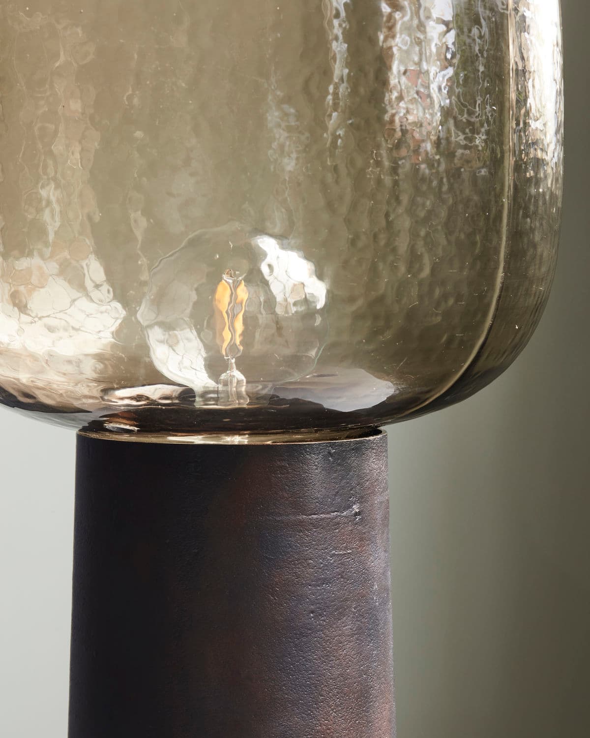 Note Tischlampe Messing Ø28