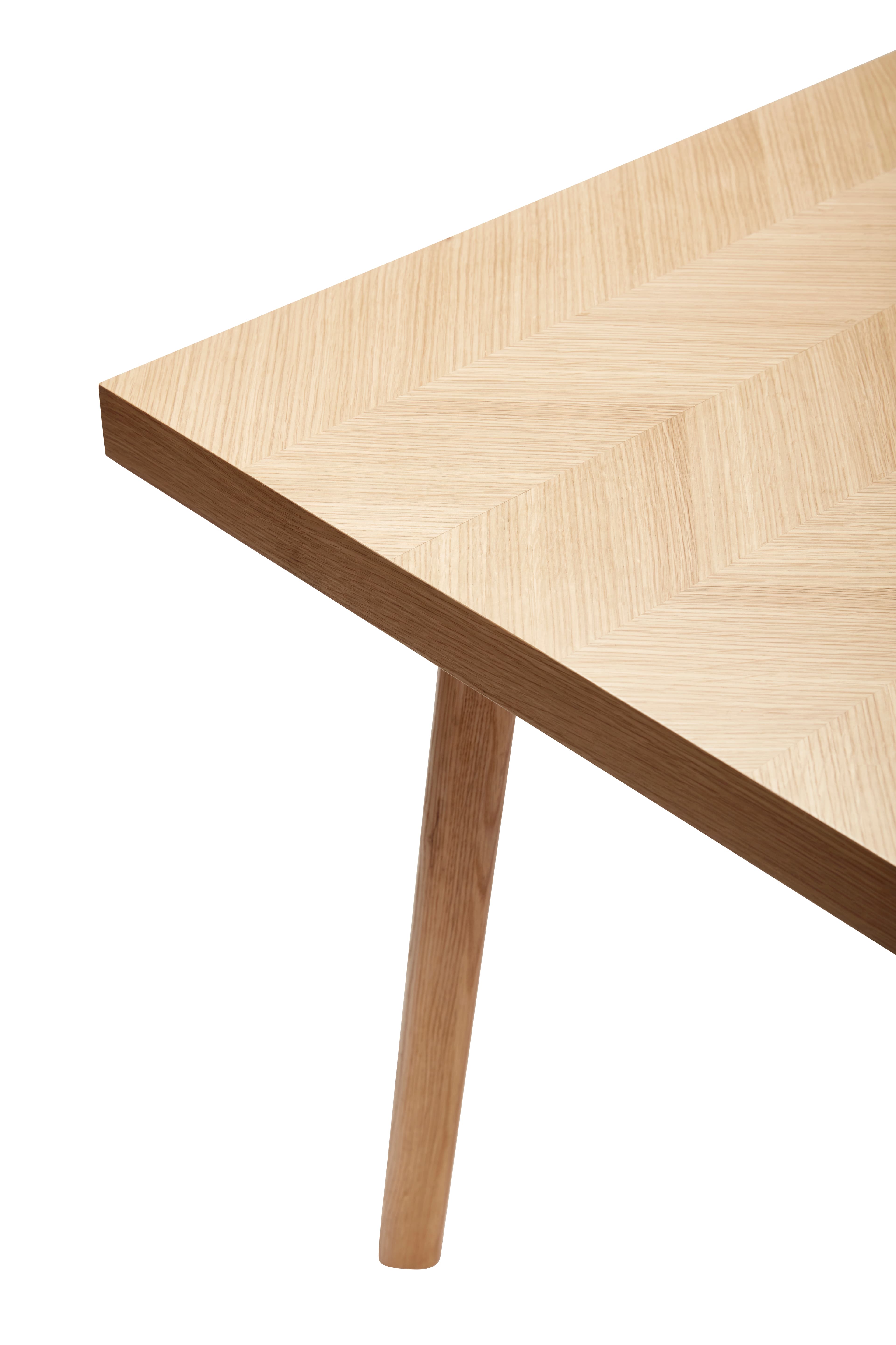 Herringbone Esstisch FSC Eiche 100x200cm