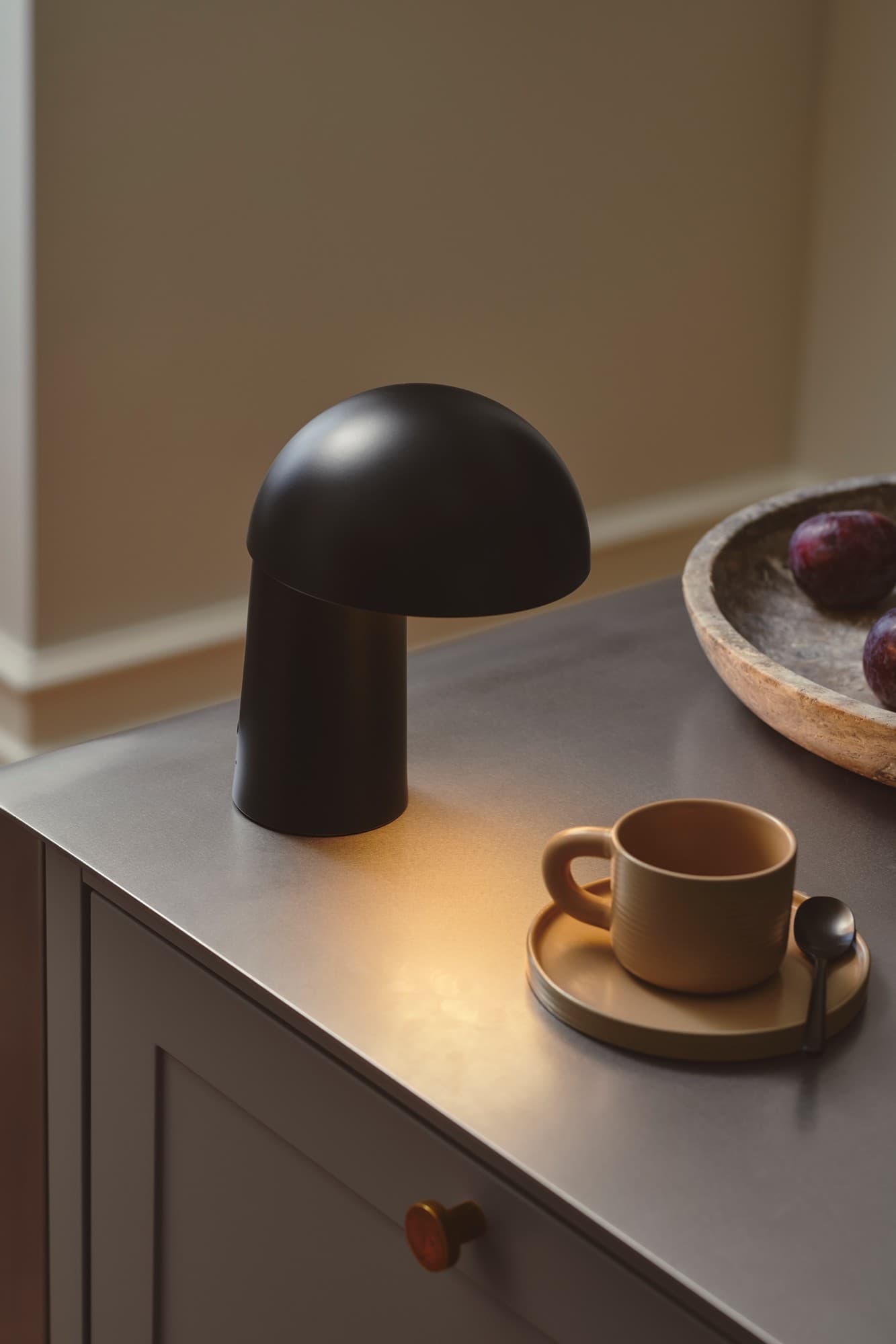 Faye Portable Table Lamp Black