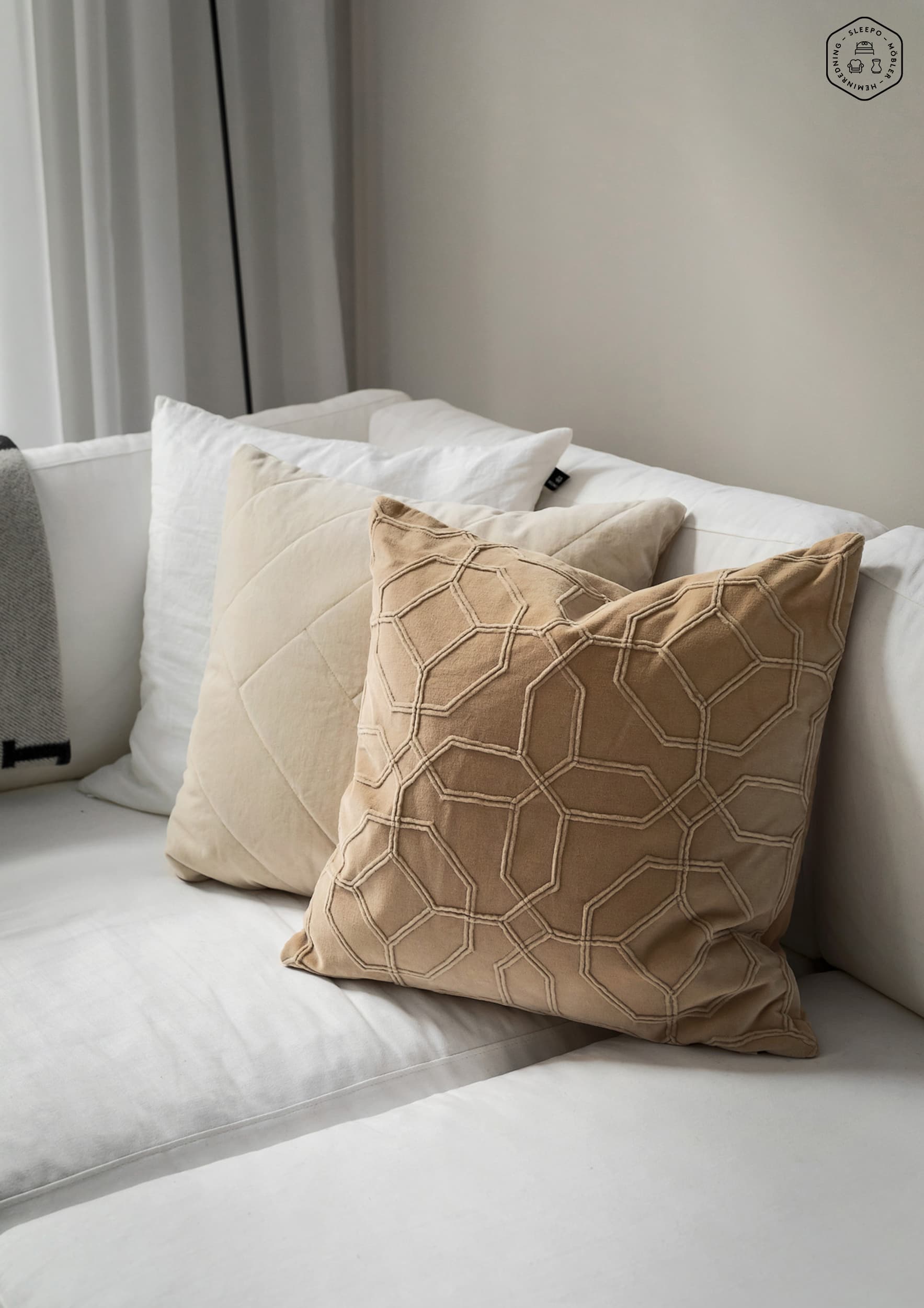 Nandi Kissenbezug Samt Beige 50x50