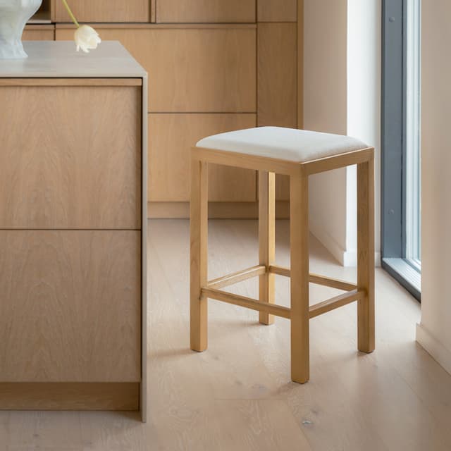 Claudia Bar Stool Oak/White