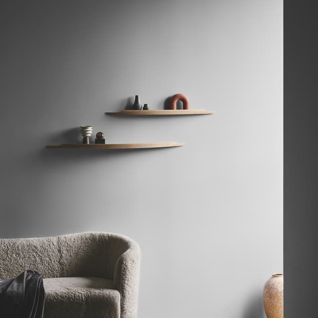 Arcus Wall Shelf White Oil Oak Medium