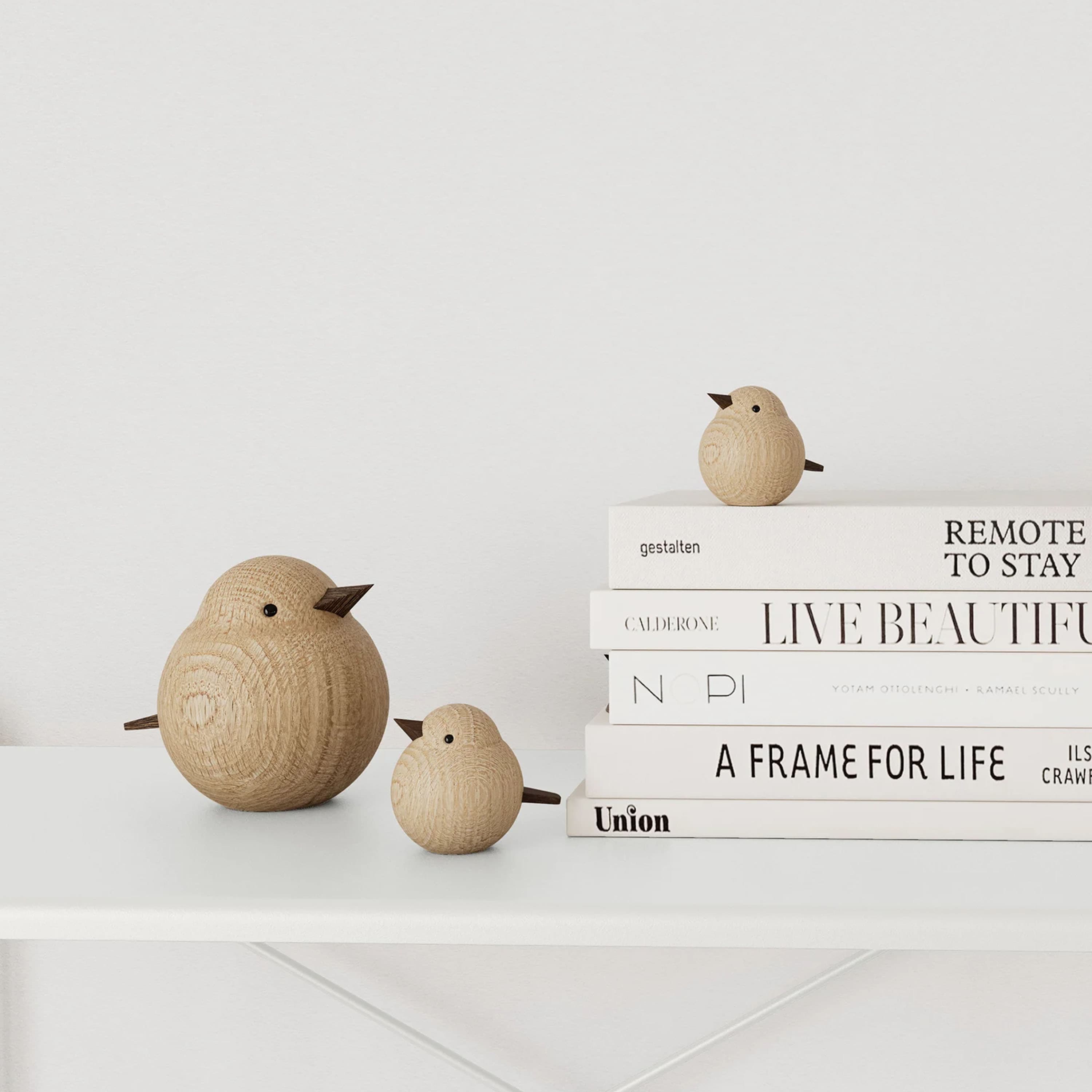 Mama Sparrow Decoration Natural Oak