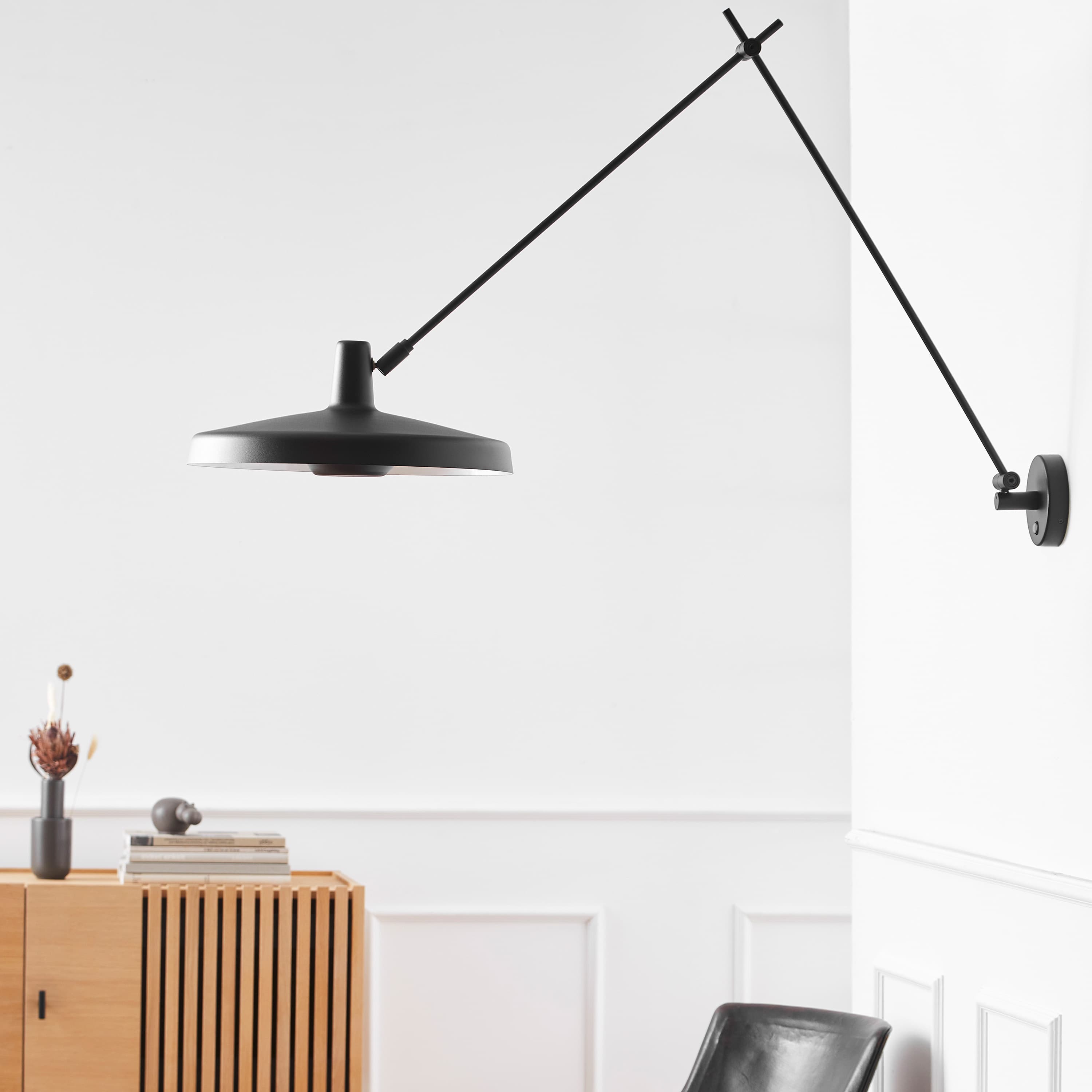 Arigato Wandleuchte Black 45