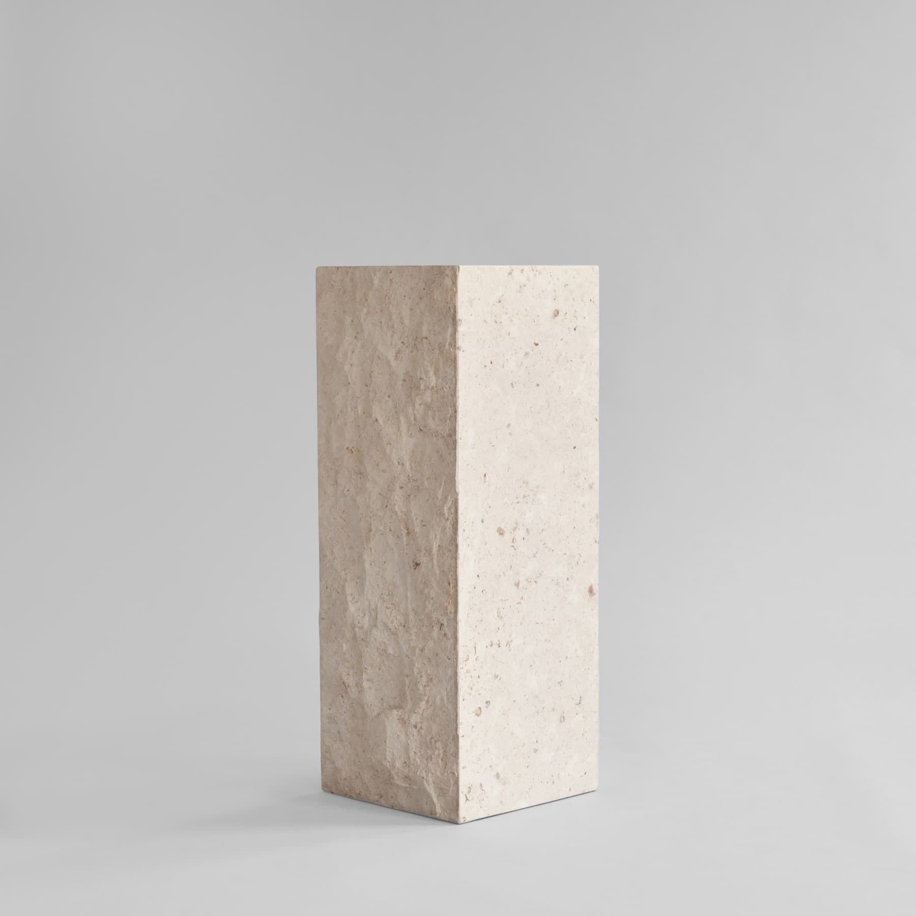 Podium Piedestal Kalkstein Maxi