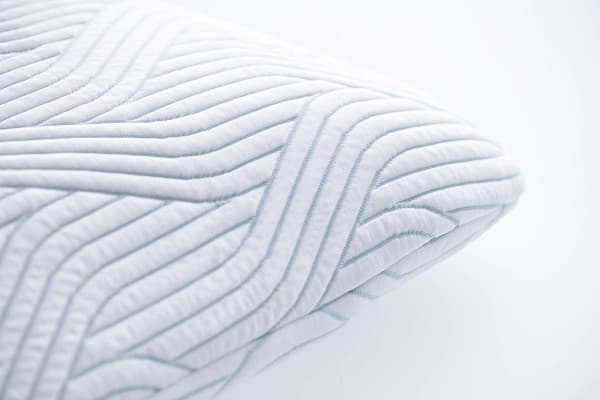 Symphony SmartCool Pillow Small