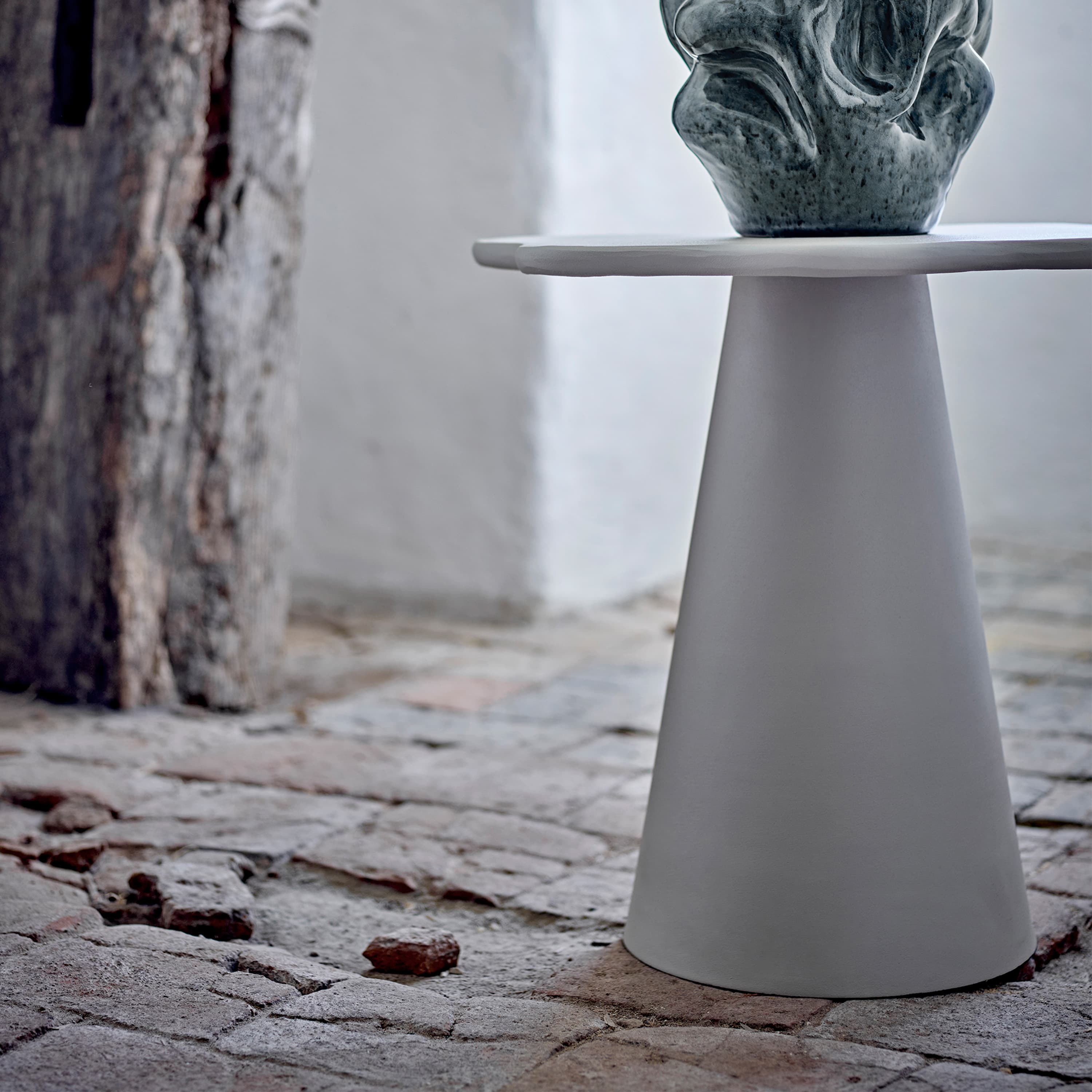 Ray Side Table Grey Ø45