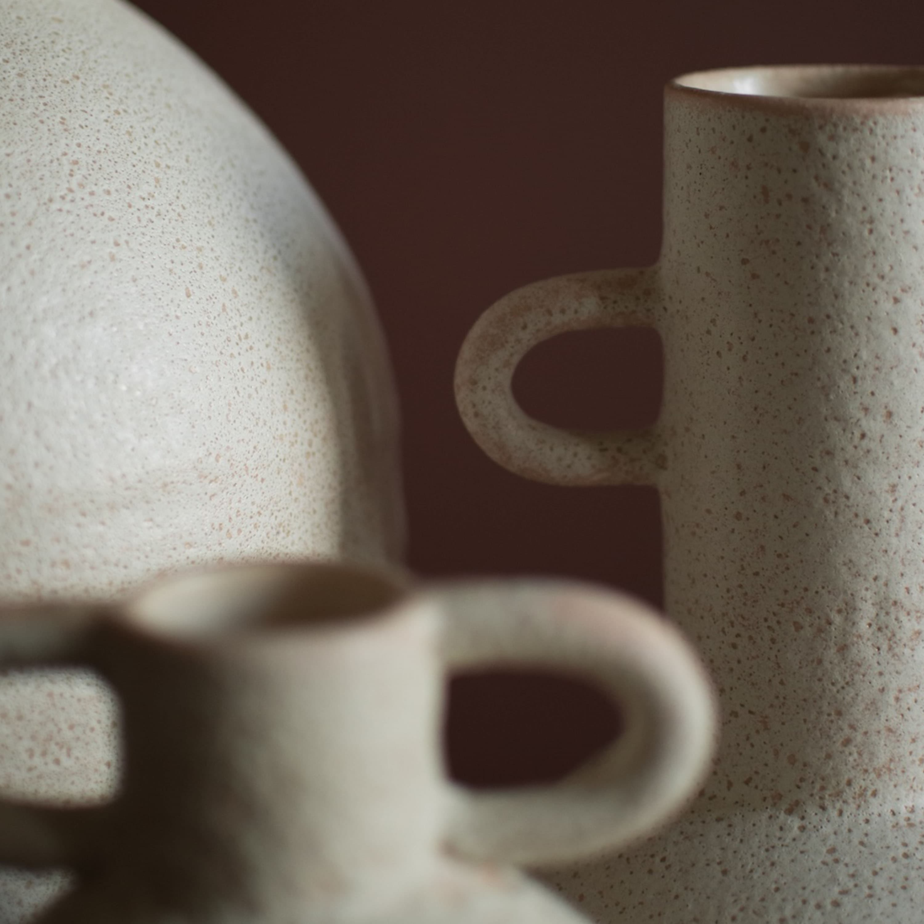 Long Vase Mole Medium