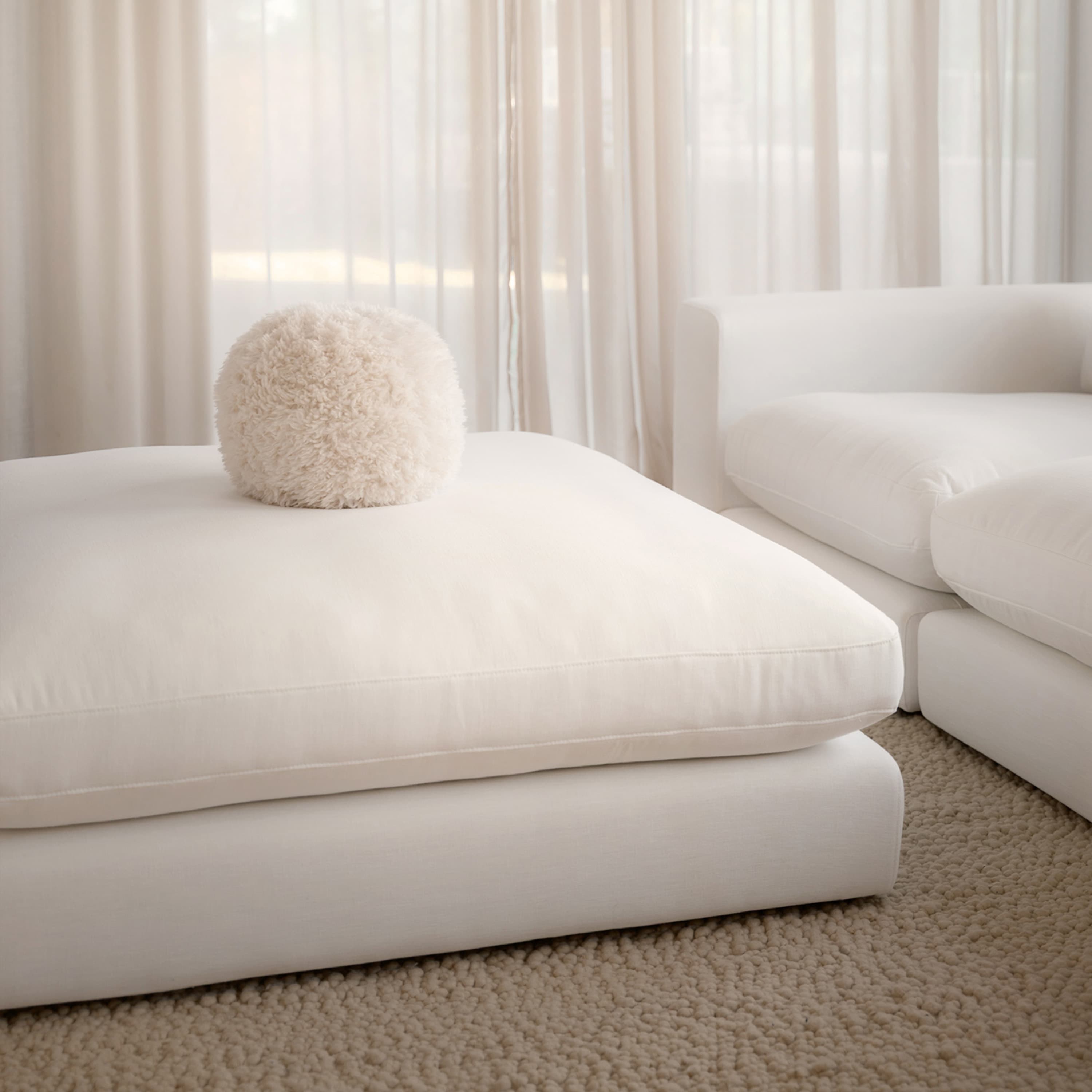 Capri Footstool White 120x115 cm