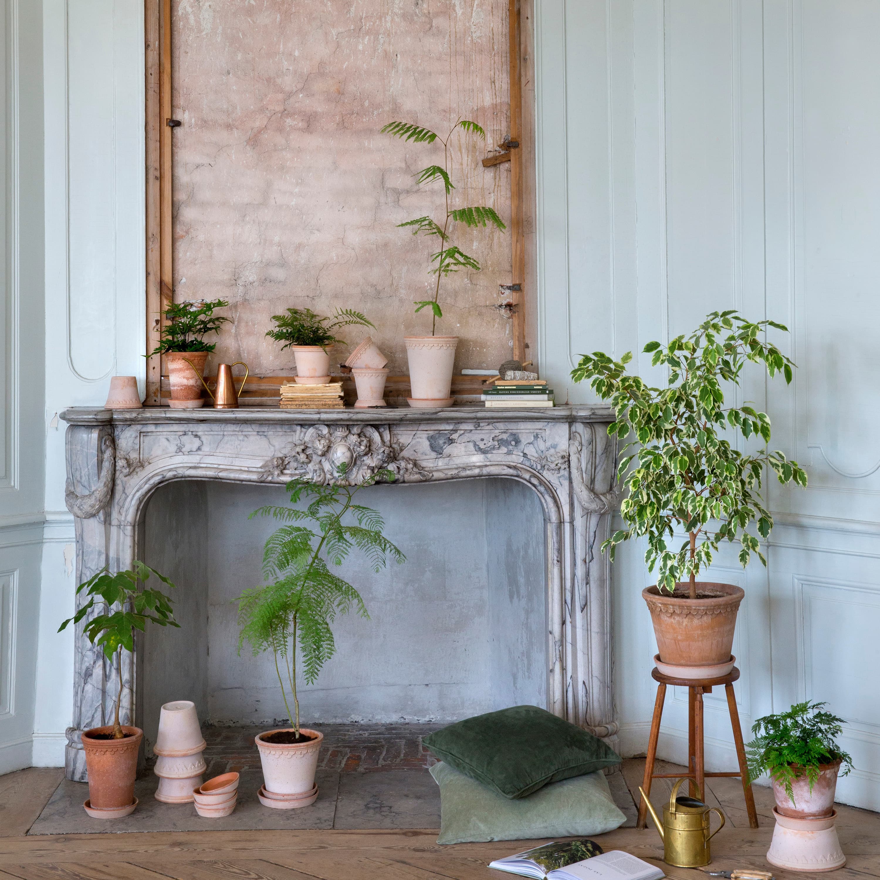 Københavner Tall Planter with Saucer Raw Pink Terracotta Ø18