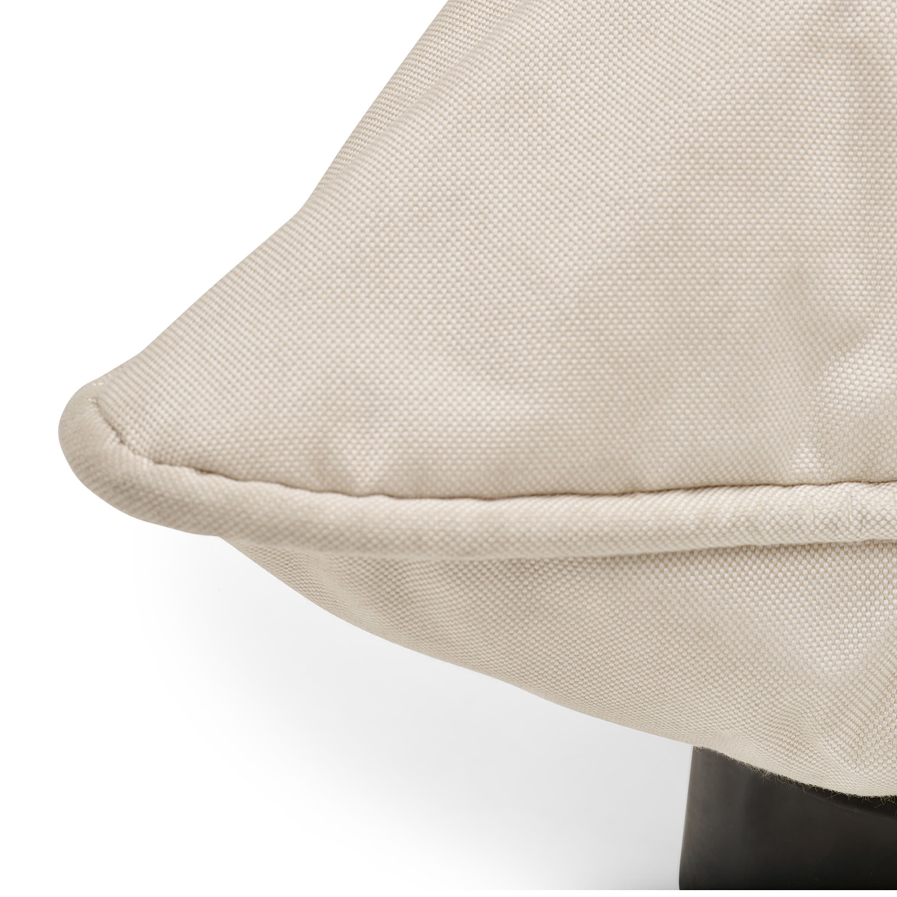 Paletti Lounge chair Sahara