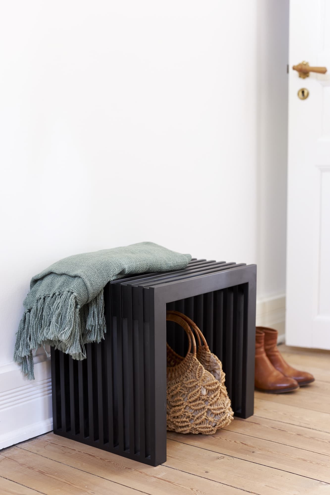 Rib Beistelltisch Schwarz 45cm