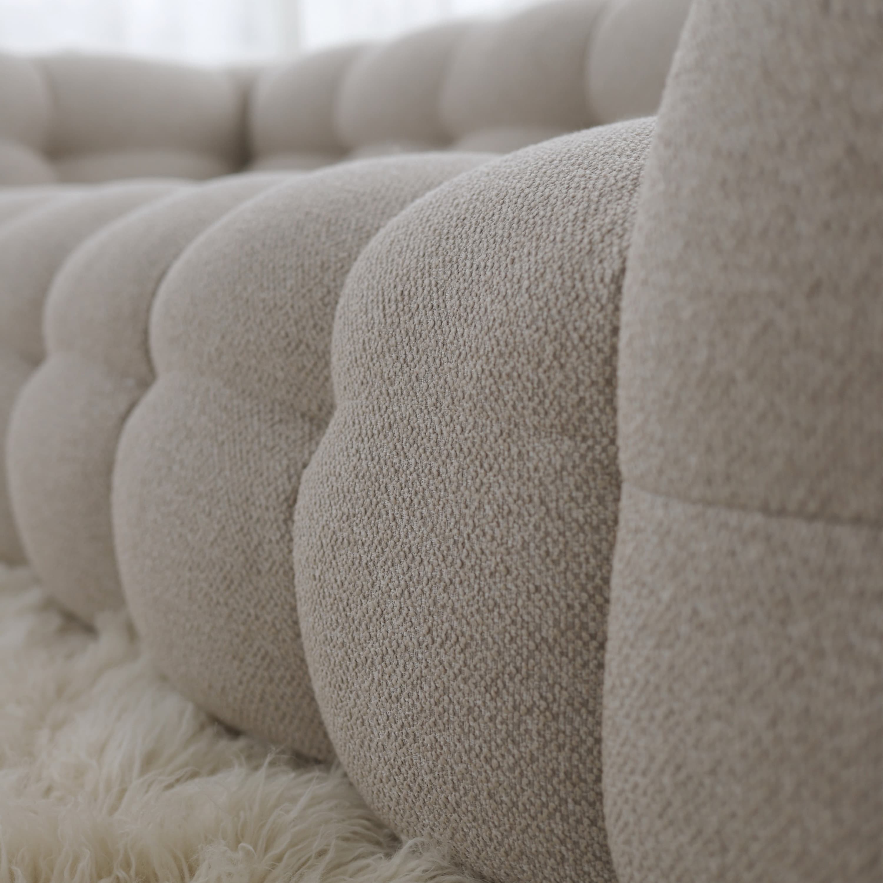 Billie 2-Sitzer Sofa Beige Bouclé