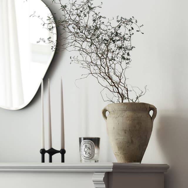 STOFF Nail Candle Holder Black