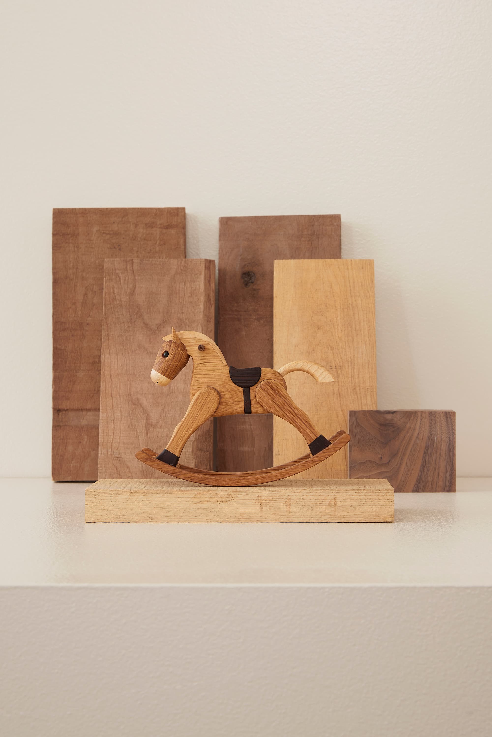 The Rocking Horse Rocking Horse Dekoration Eiche 13,5 cm