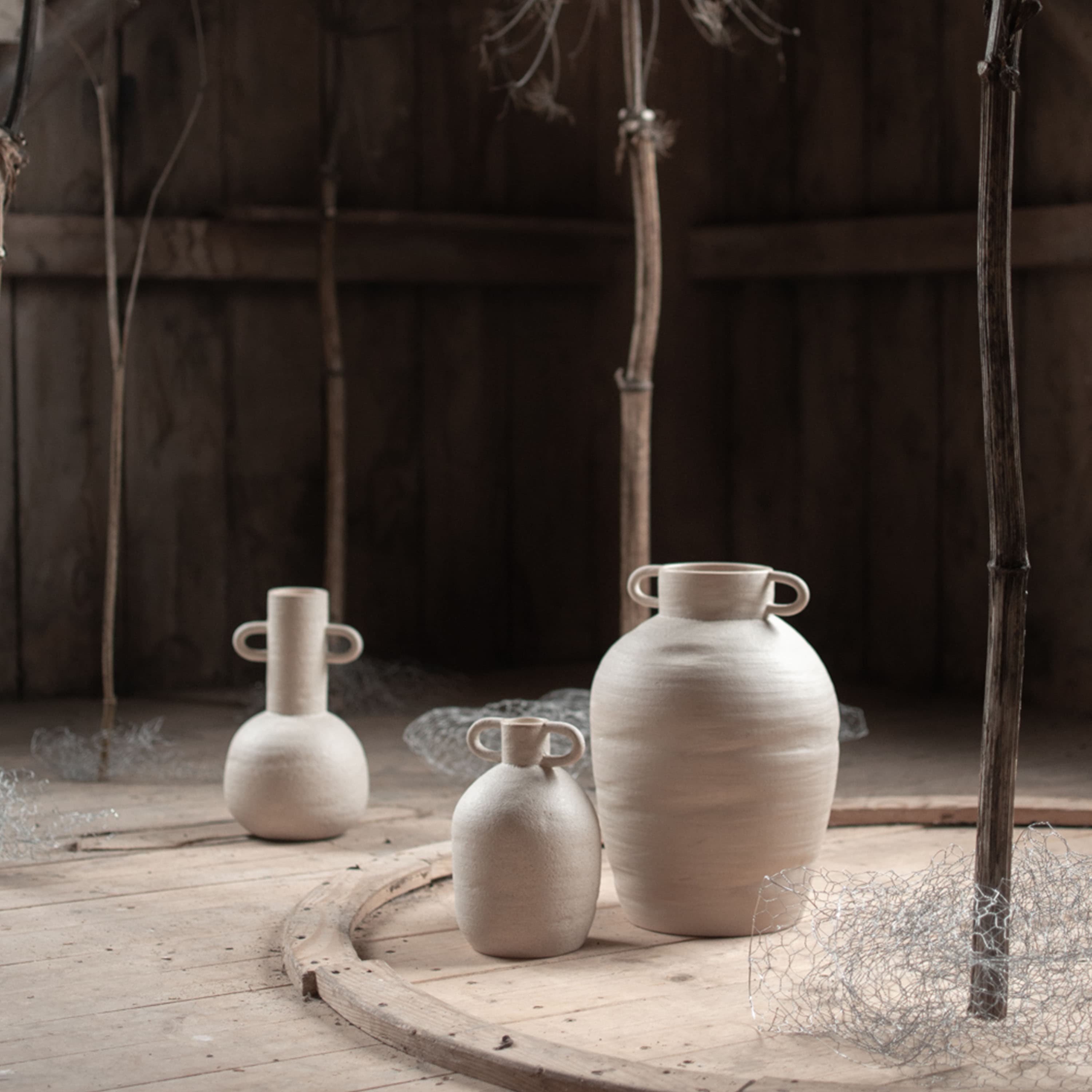 Long Vase Mole Medium