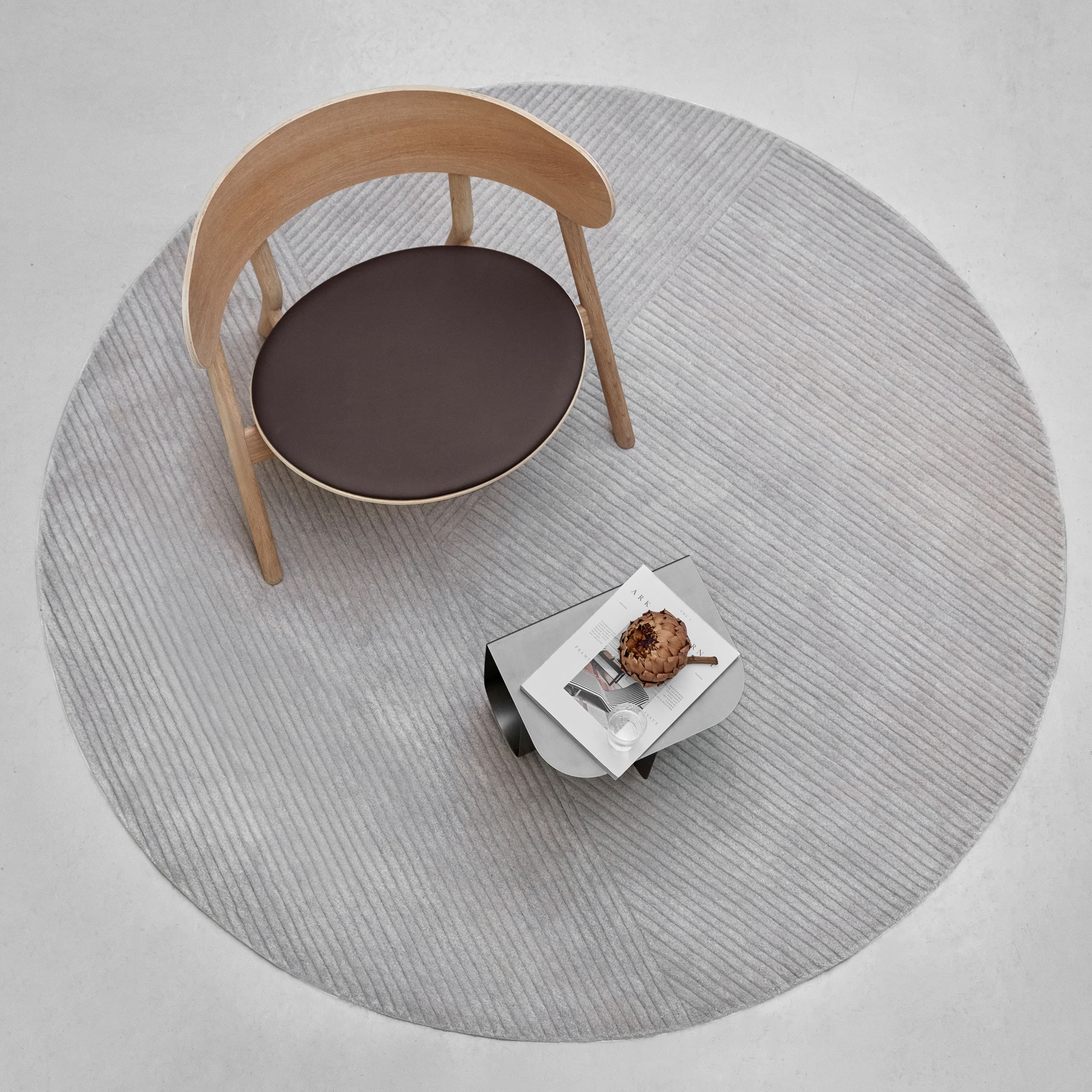 Row Round Wool Rug Light Grey Ø270