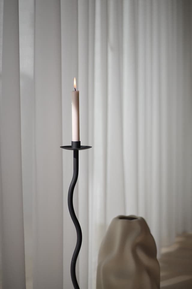 Curved Floor Candle Holder Black 75cm