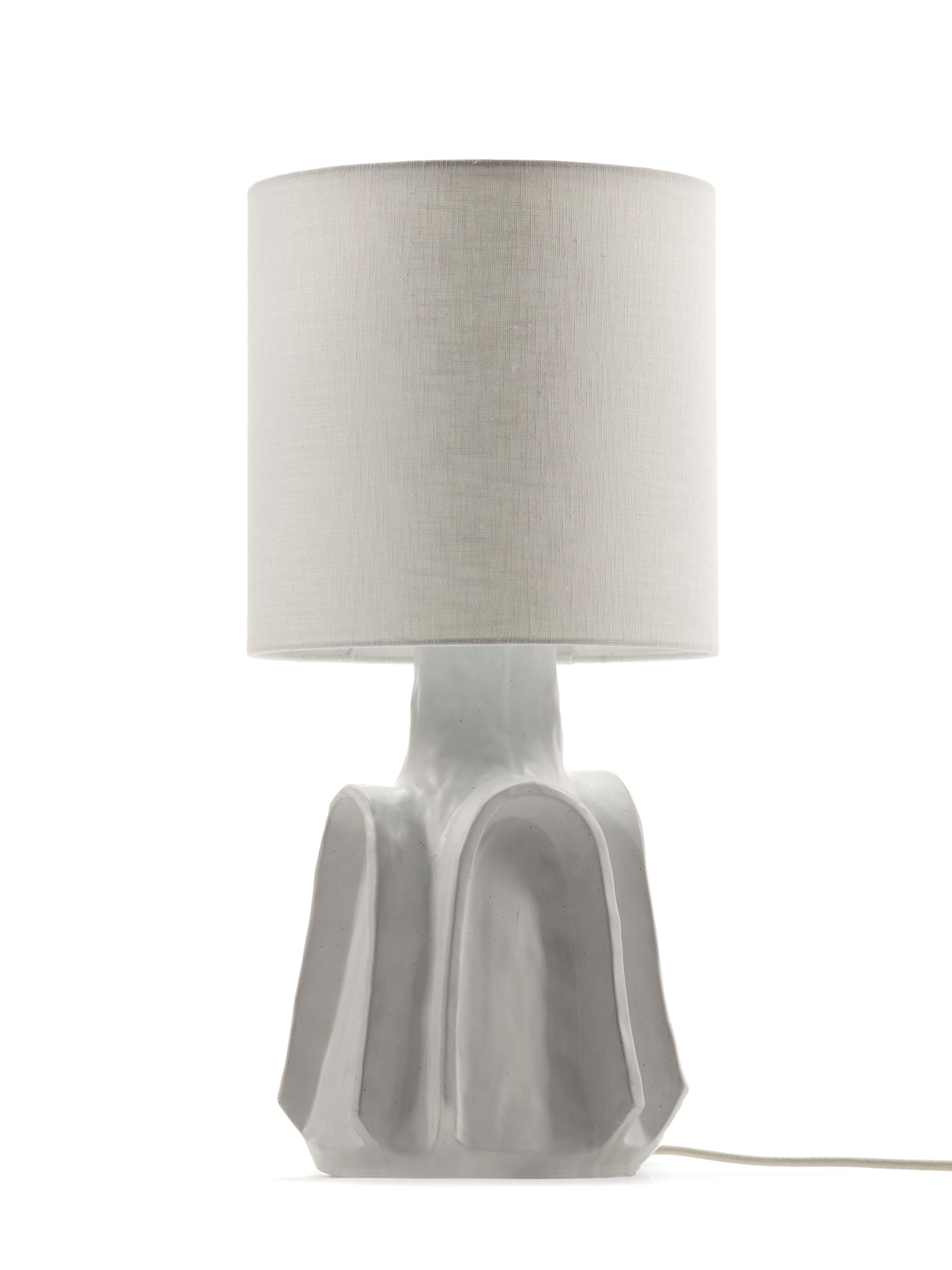 Billy Tischlampe Weiß 02