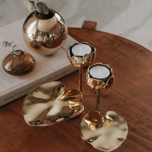 Ninfea No.2 Candle Holder Brass