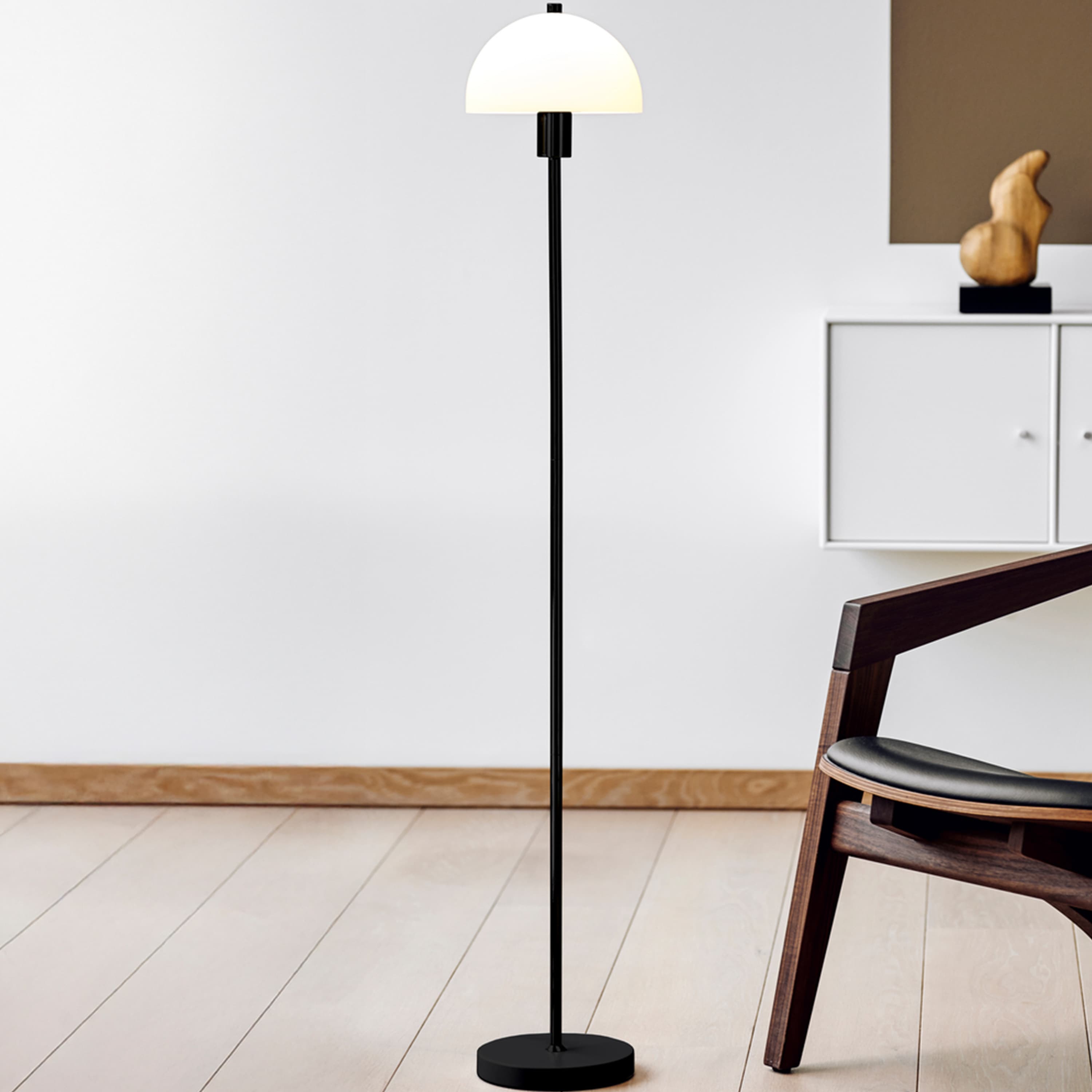 Vienda Stehlampe Schwarz/Glas