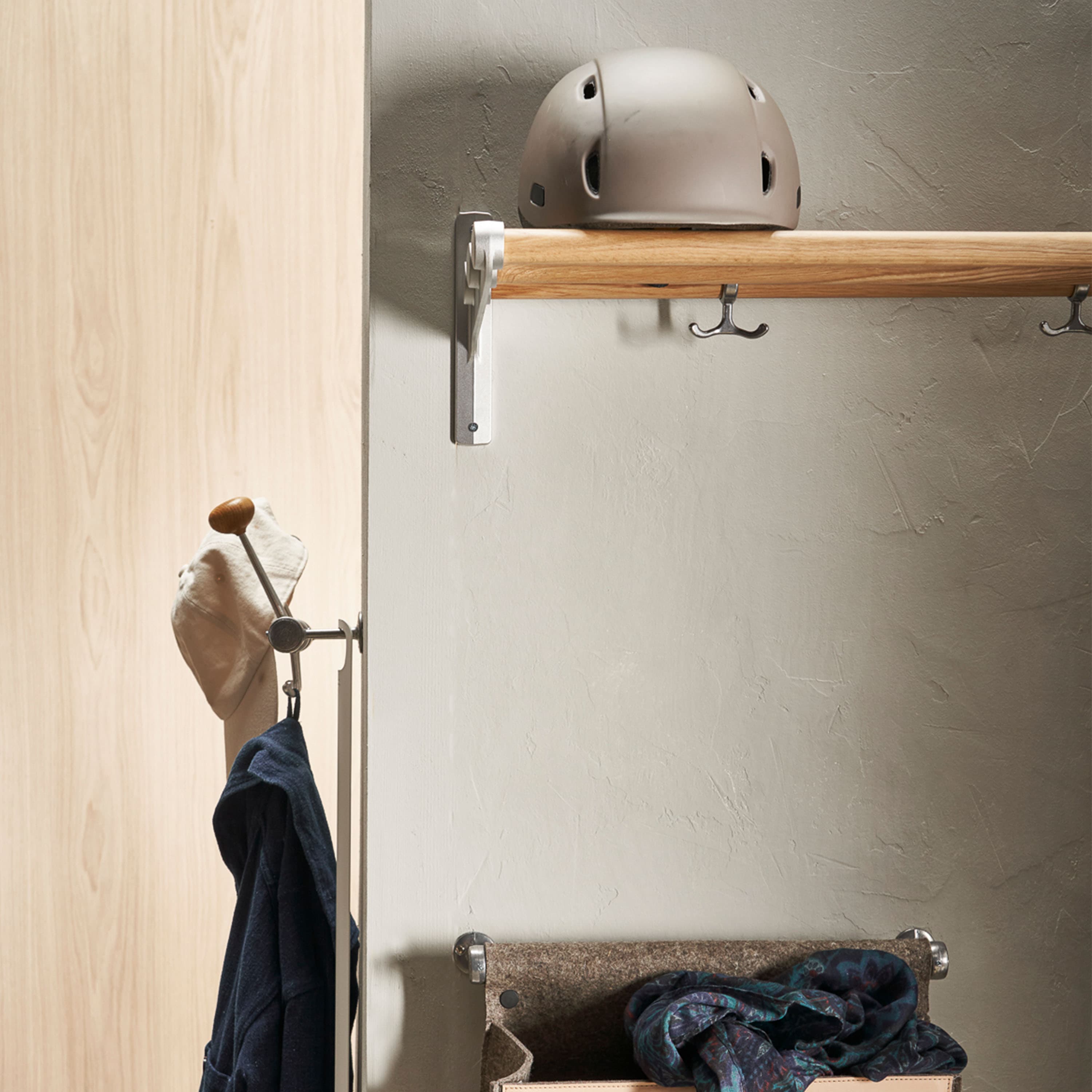 Nostalgi Hat/Shoe Rack Oak/Aluminium 100cm