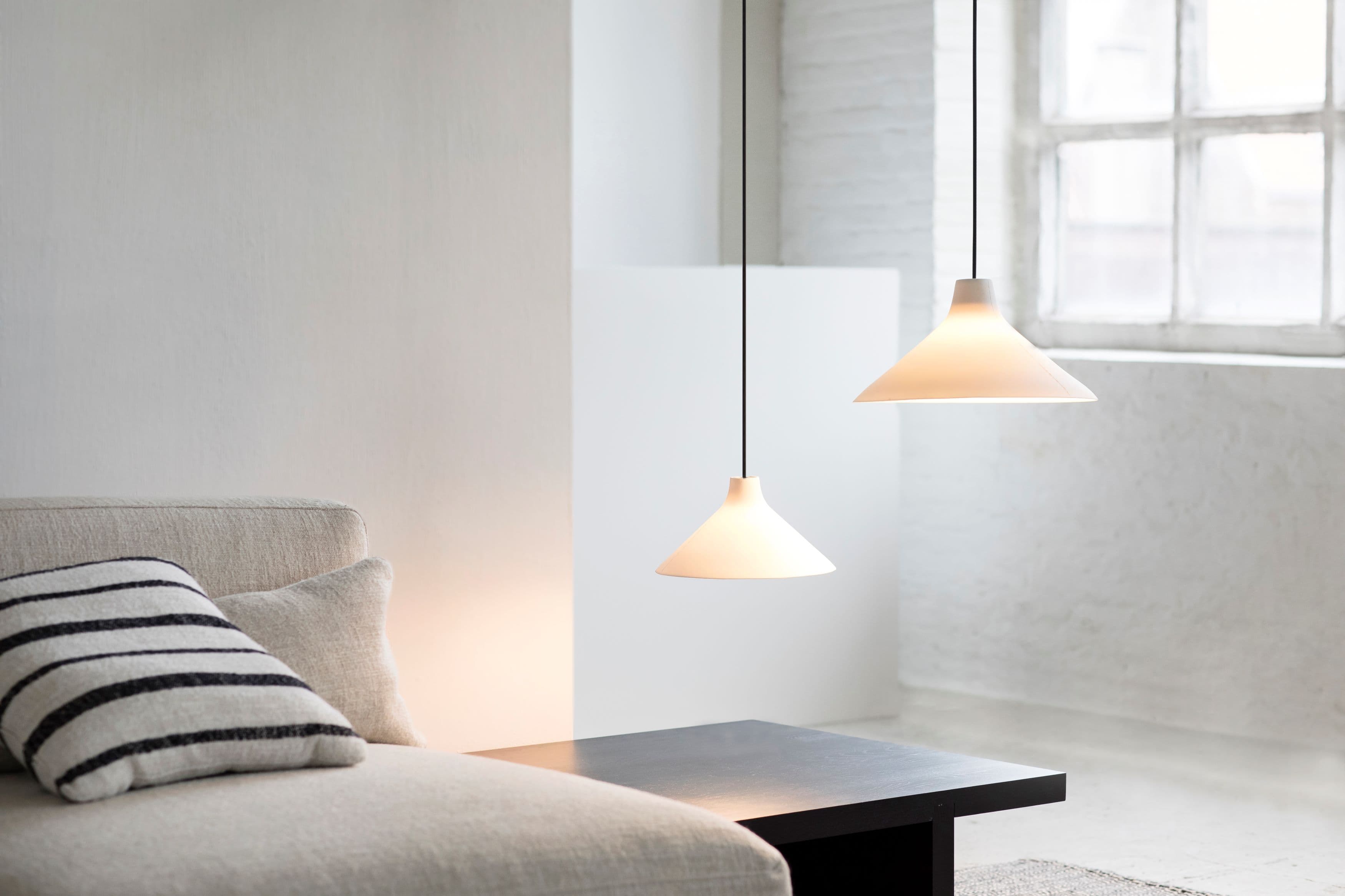 Seam Ceiling Lamp White Large