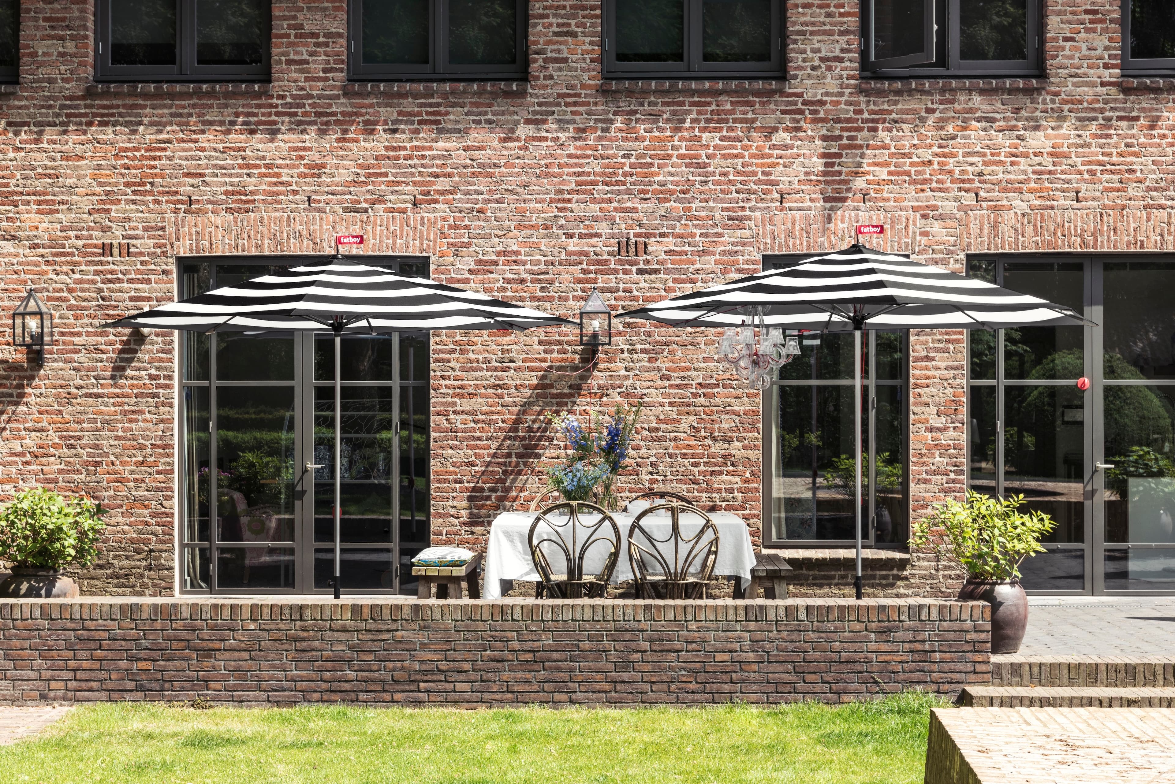 Stripesol Sonnenschirm inkl. Ständer Anthrazit/Schwarz Ø350