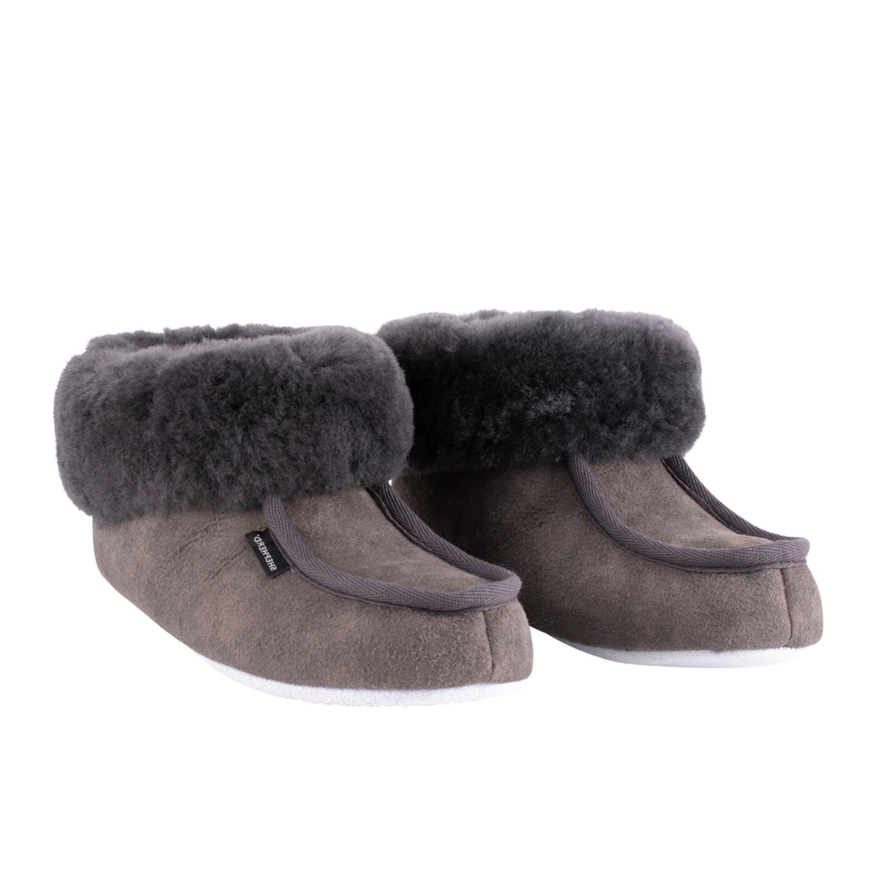 Magnus Slippers Asphalt Size 46