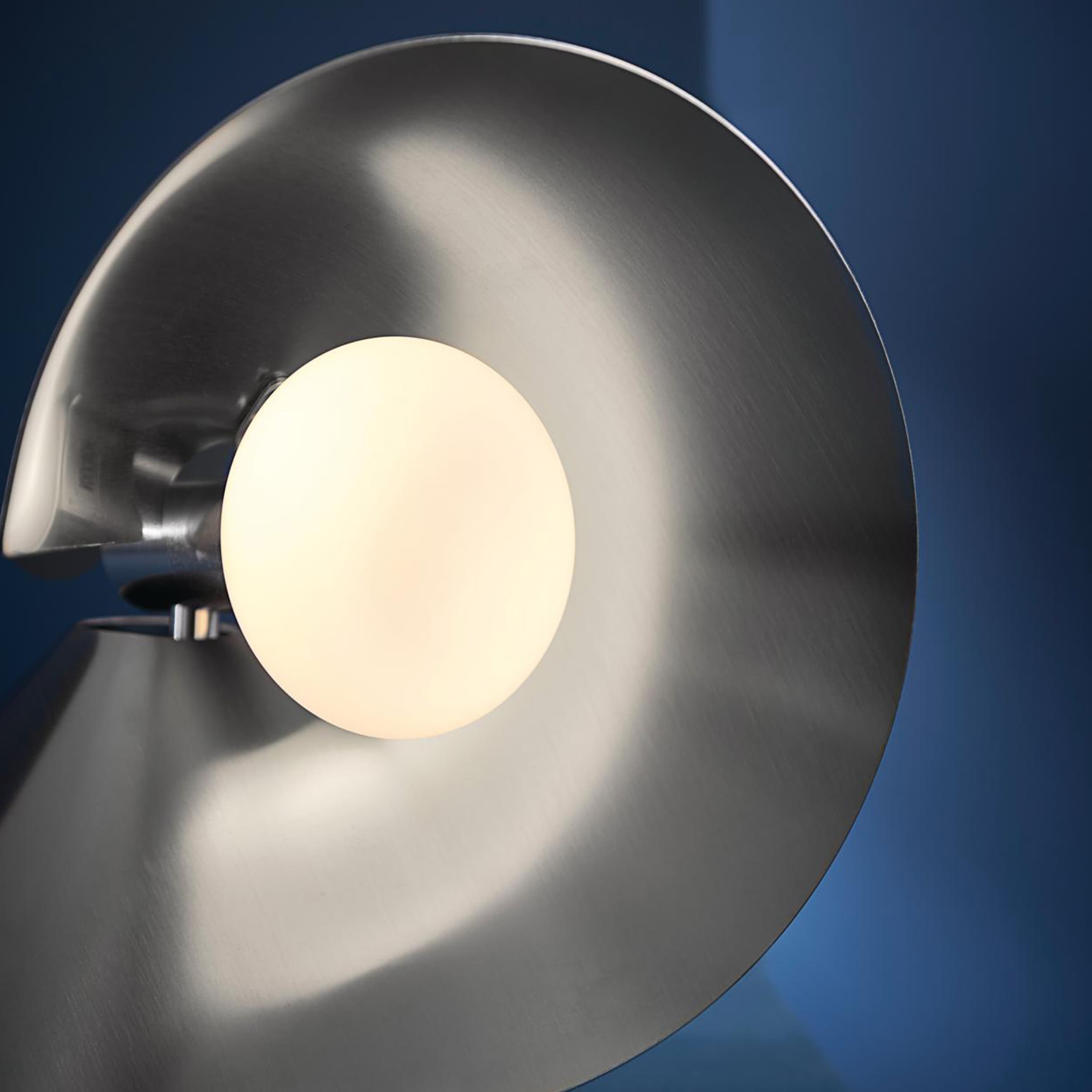 Peel Tischleuchte Brushed Stainless Steel