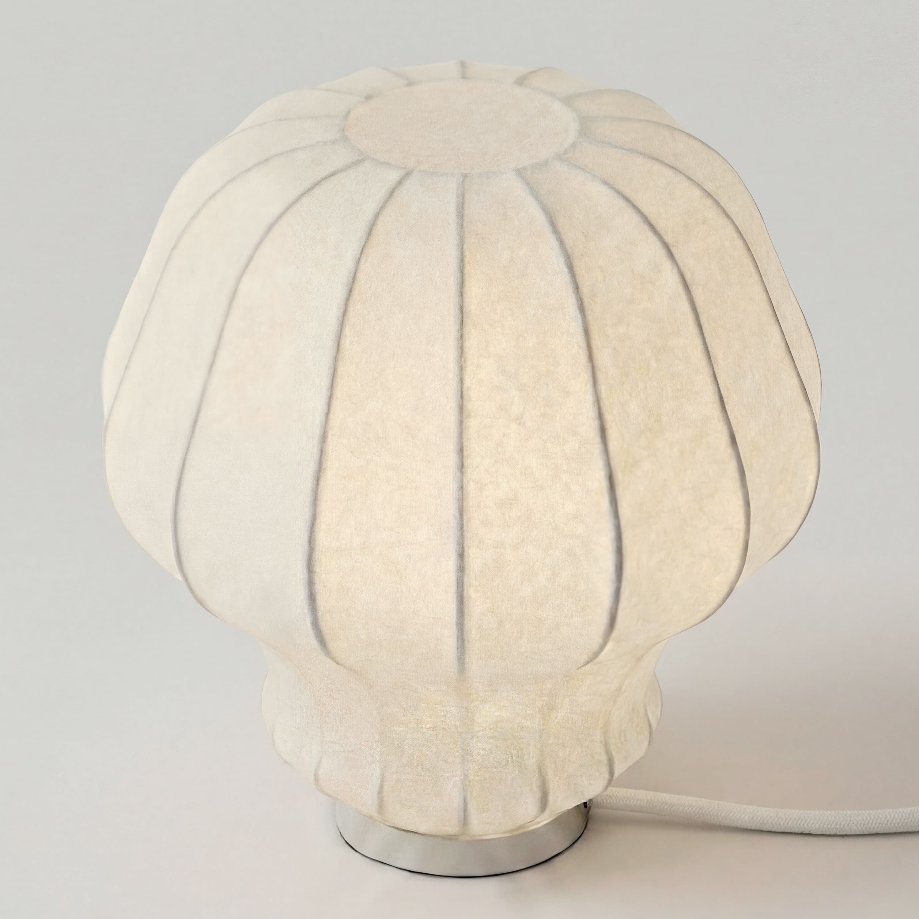FW03 Motala Cocoon Tischlampe Small