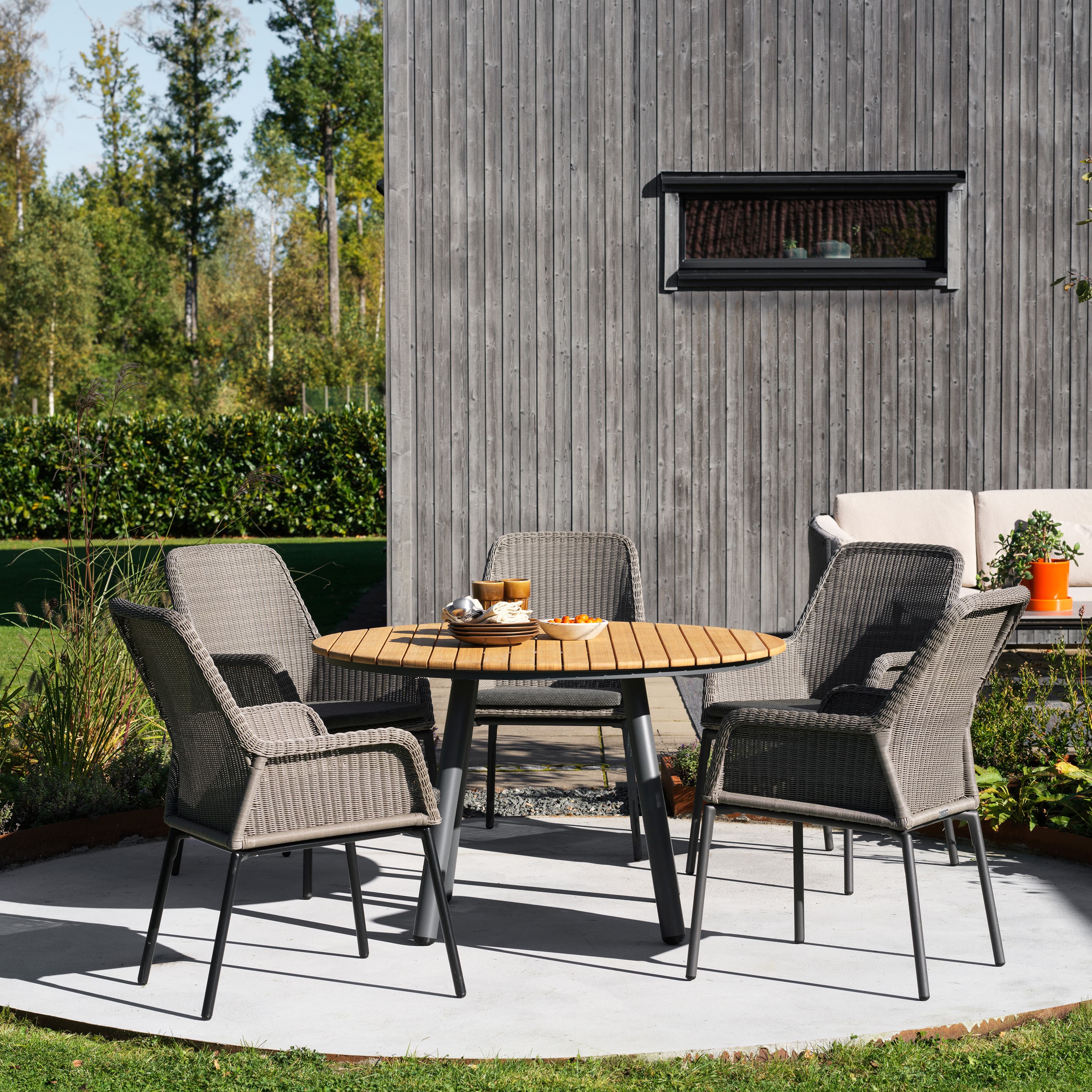 Bam Bo Matbord Nordic Green/Bambu Ø120