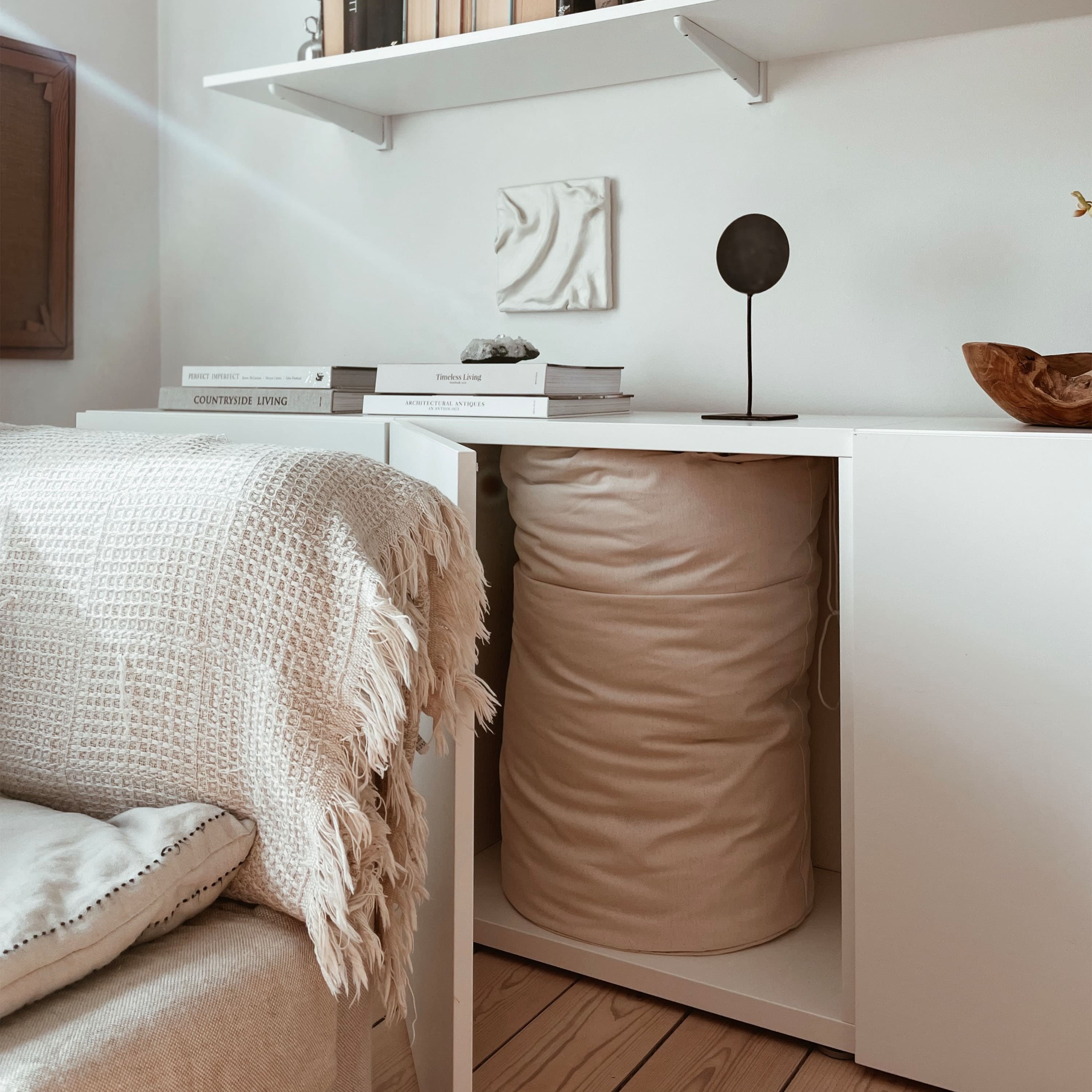 Bed In einer Tasche Matratze Beige 190x70cm