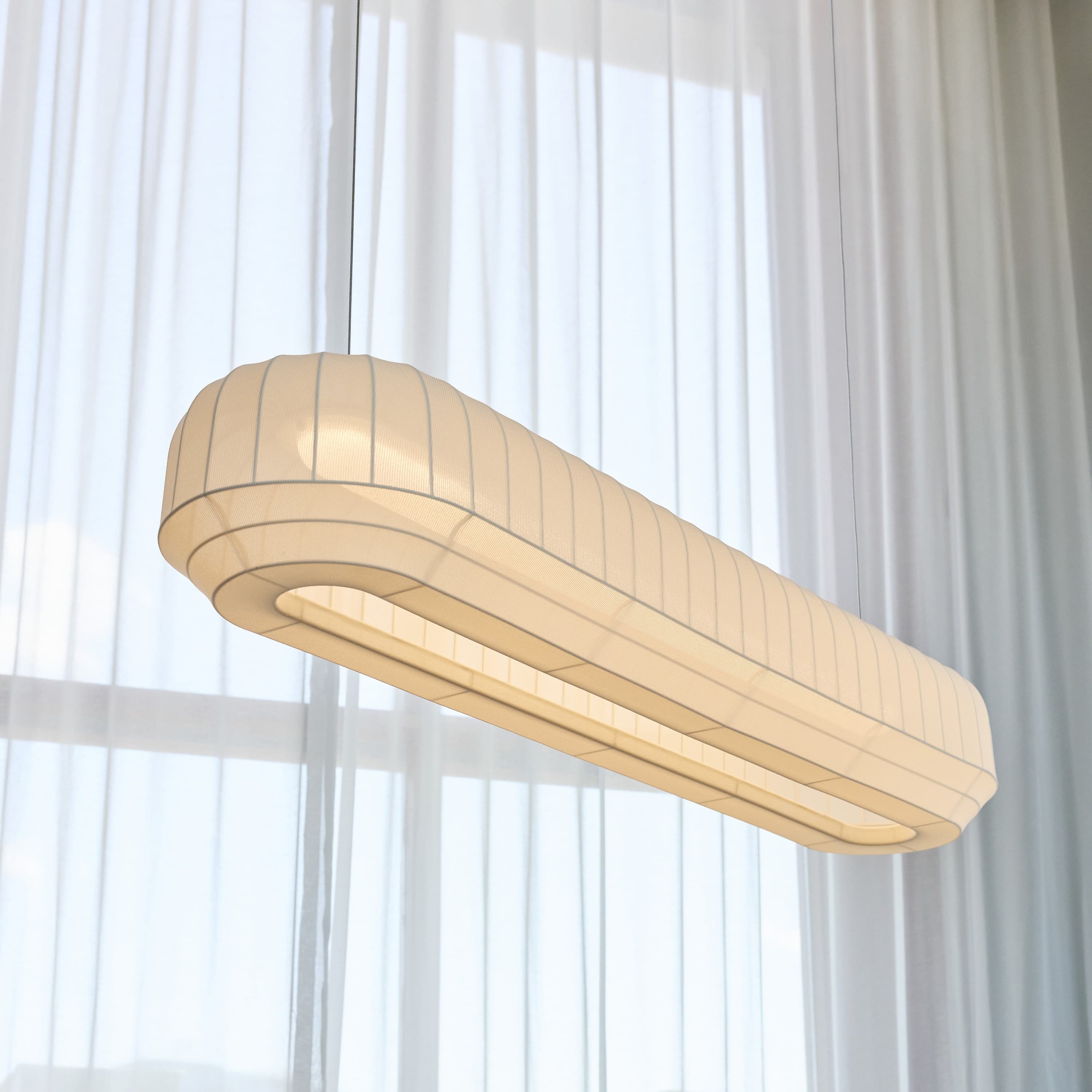 Tradition Taklampa Offwhite