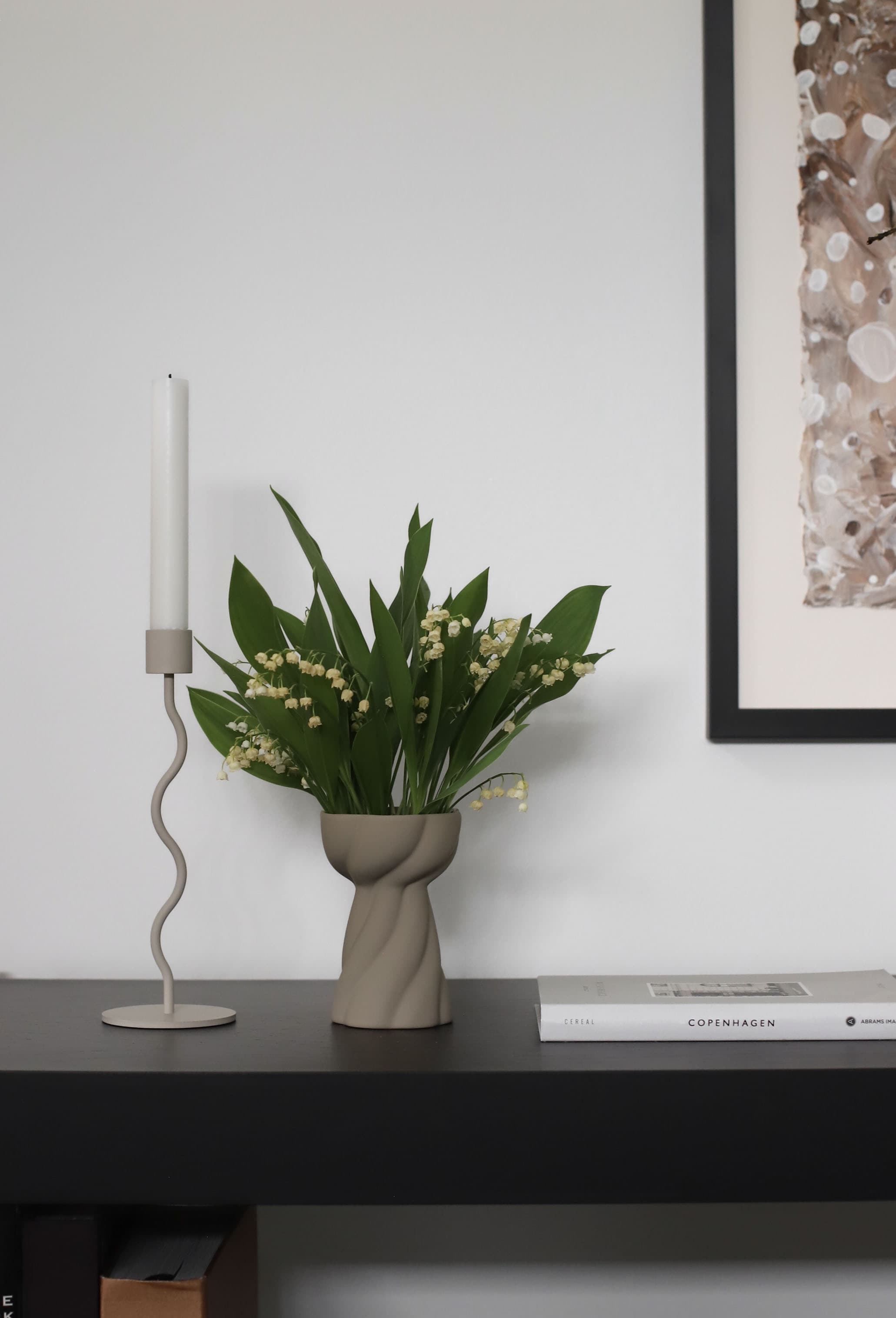 Twist Bulb Vase Sand 12cm