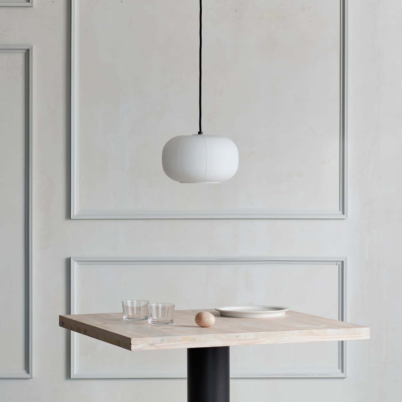 Rut 24 Ceiling Light Opal