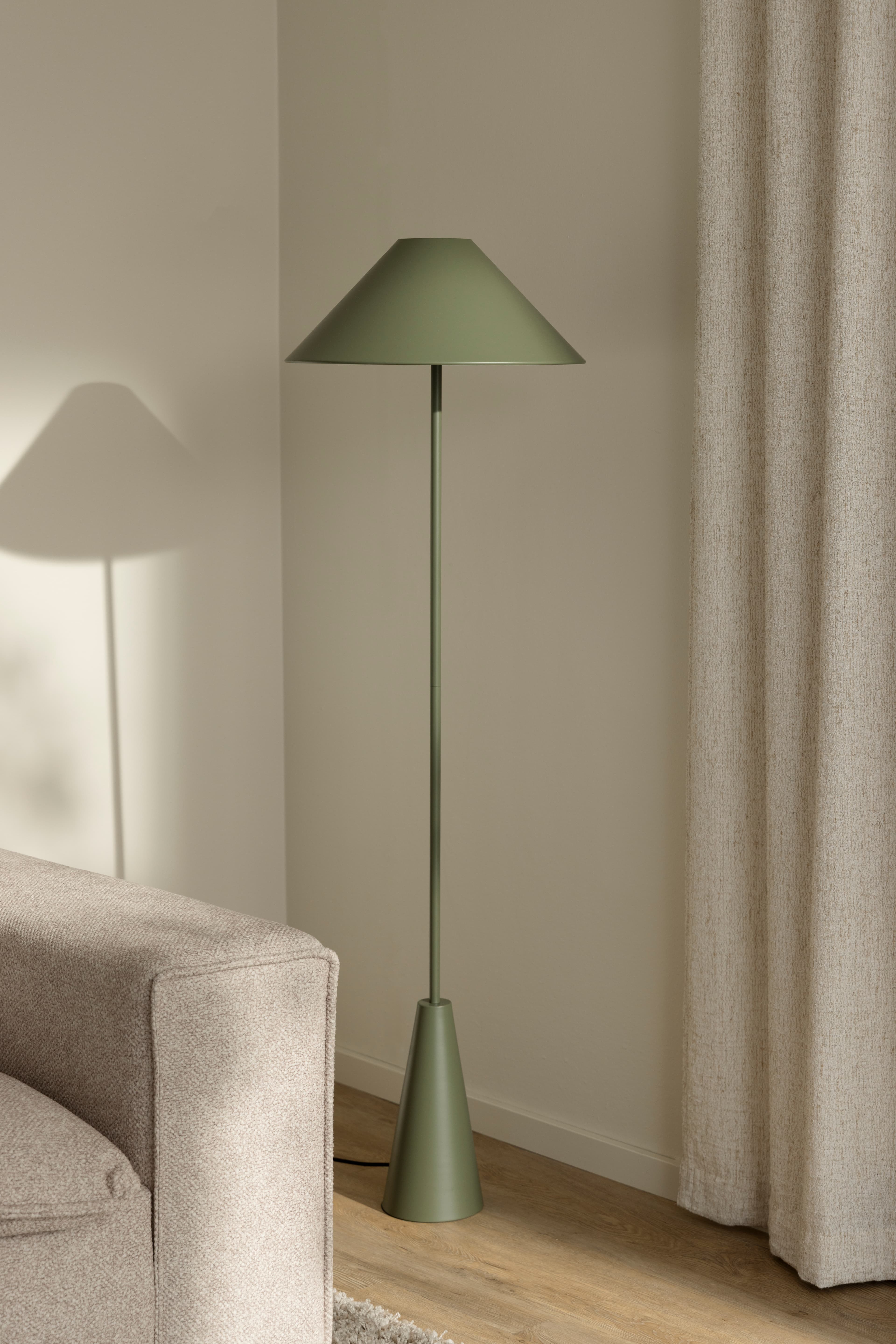 Cannes Stehlampe Moosgrün