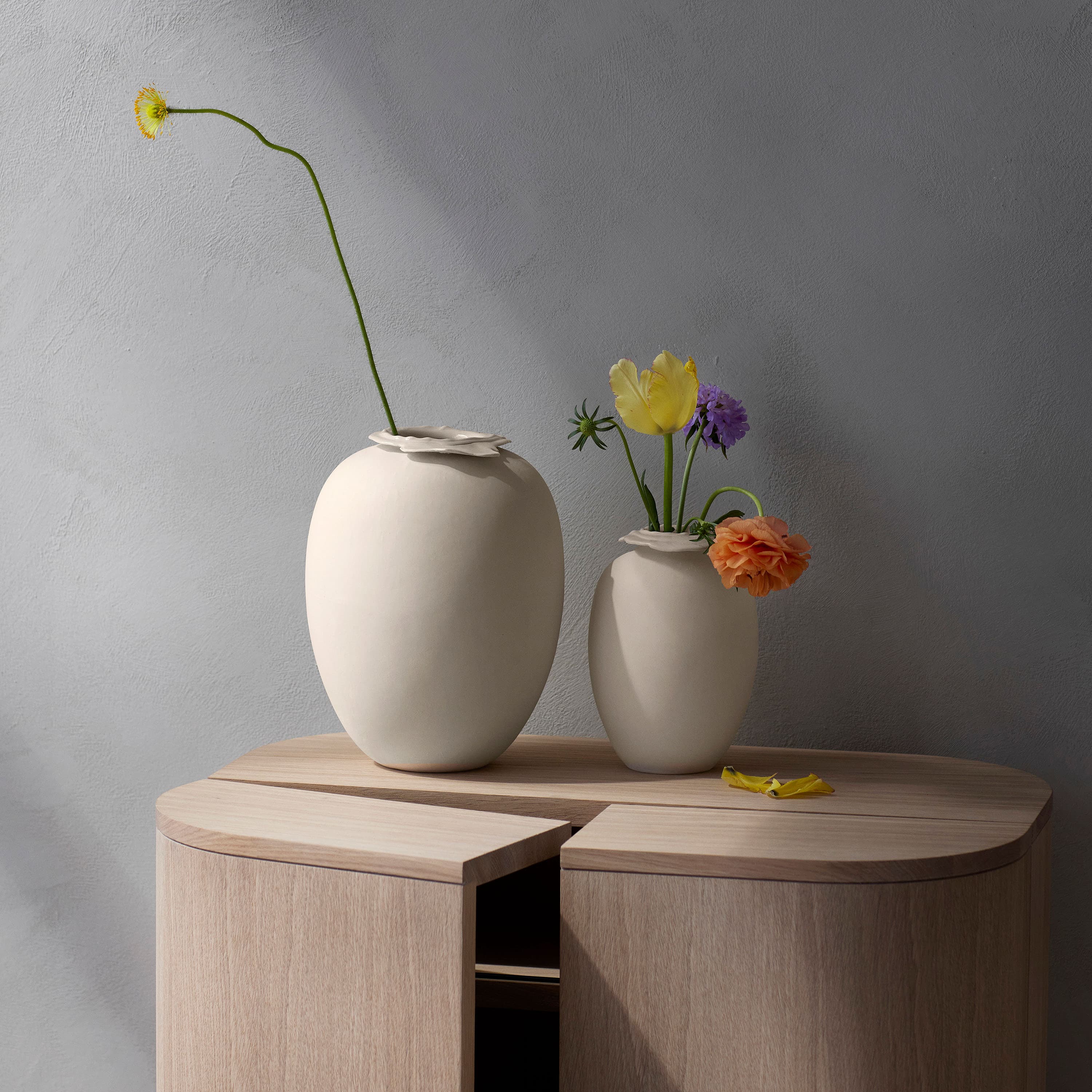 Brim Vase Beige 28cm