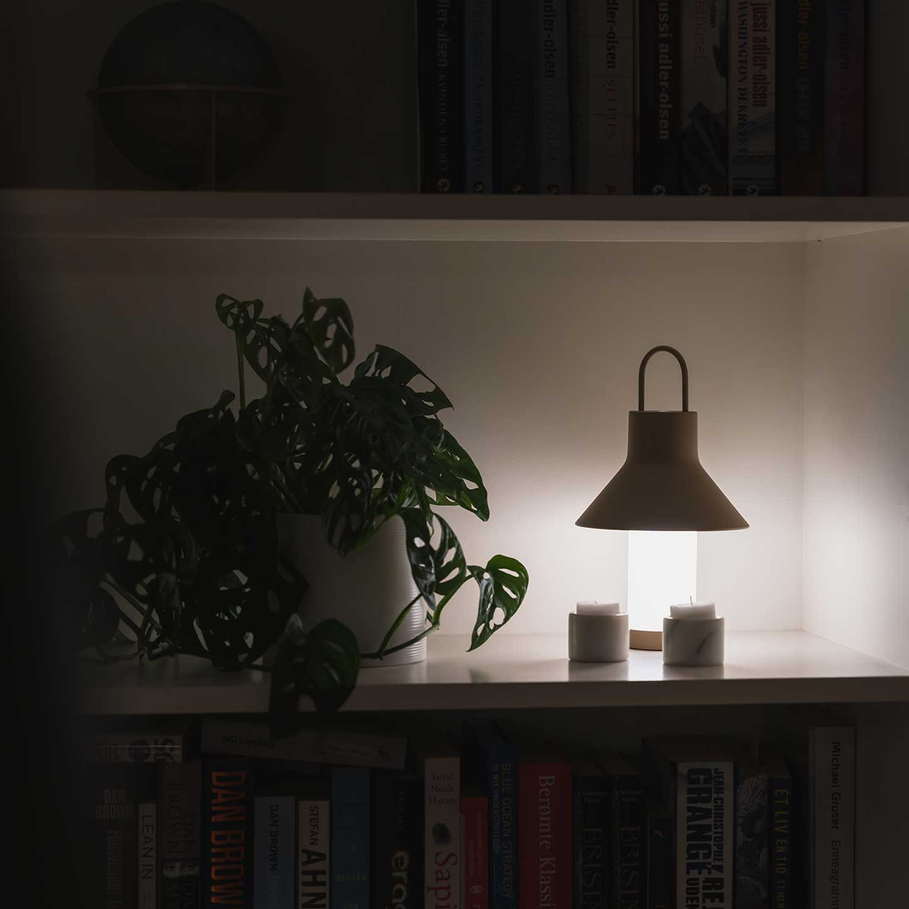 Shadow Portable Table Lamp Grey/Beige Ø15
