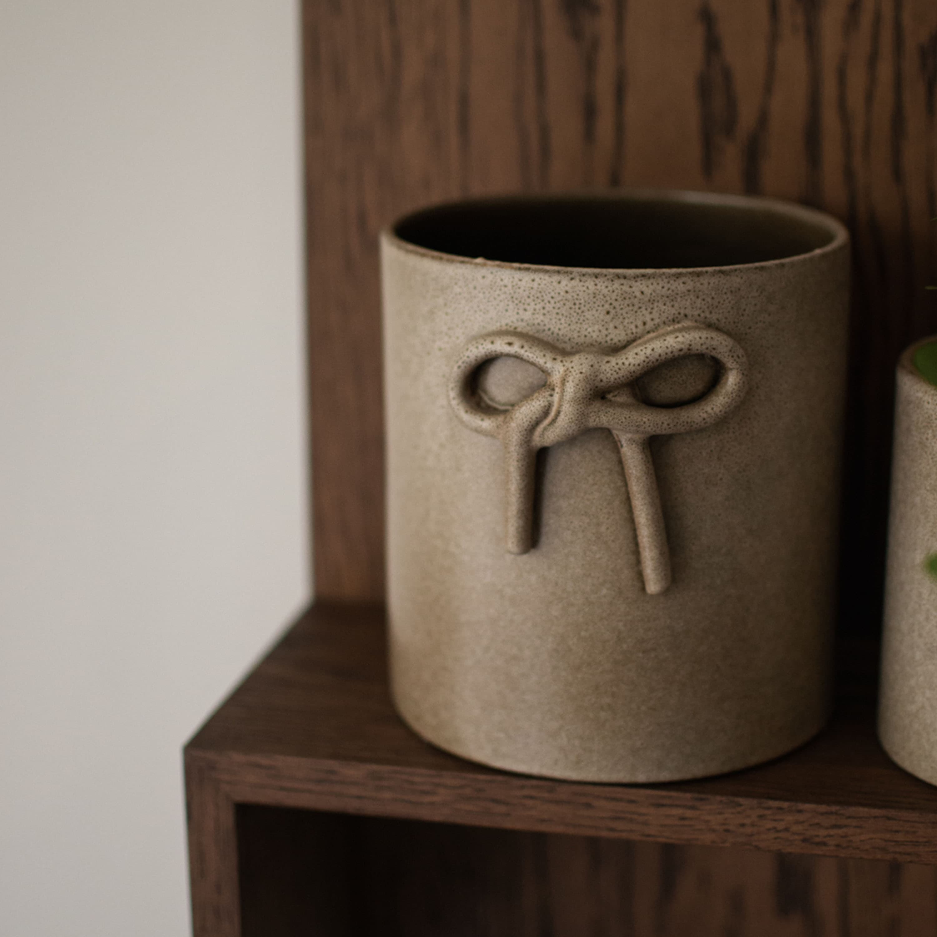 Bow Pflanzentopf Beige Groß