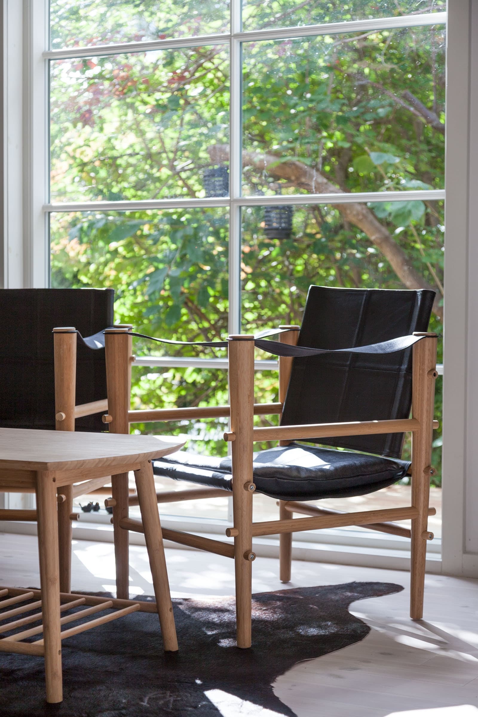 Noble Safari Lounge-Sessel Schwarz/Holz