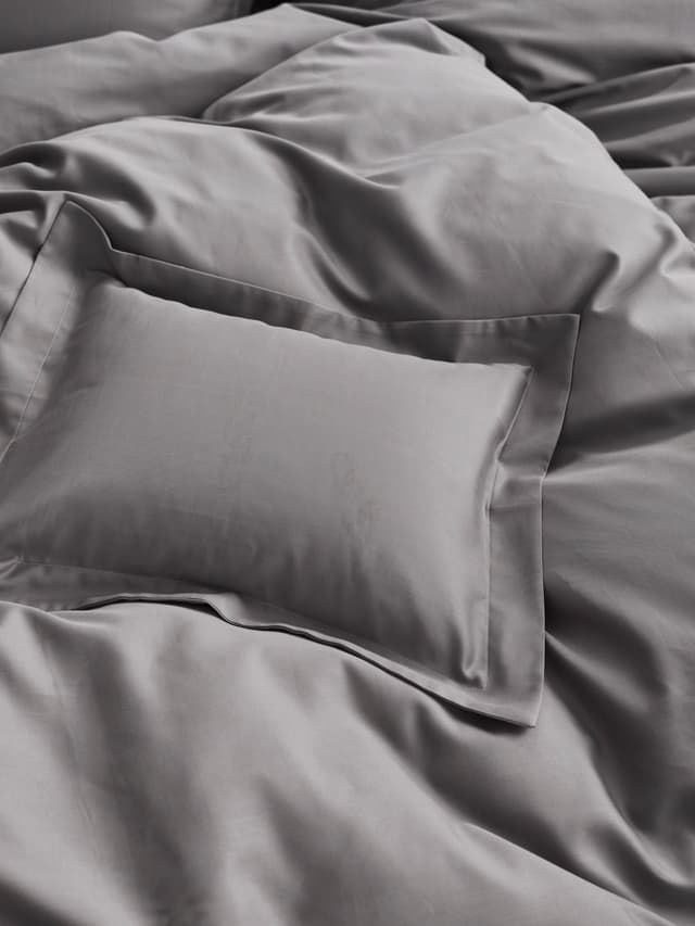 Satina Duvet Cover Grey 150x210