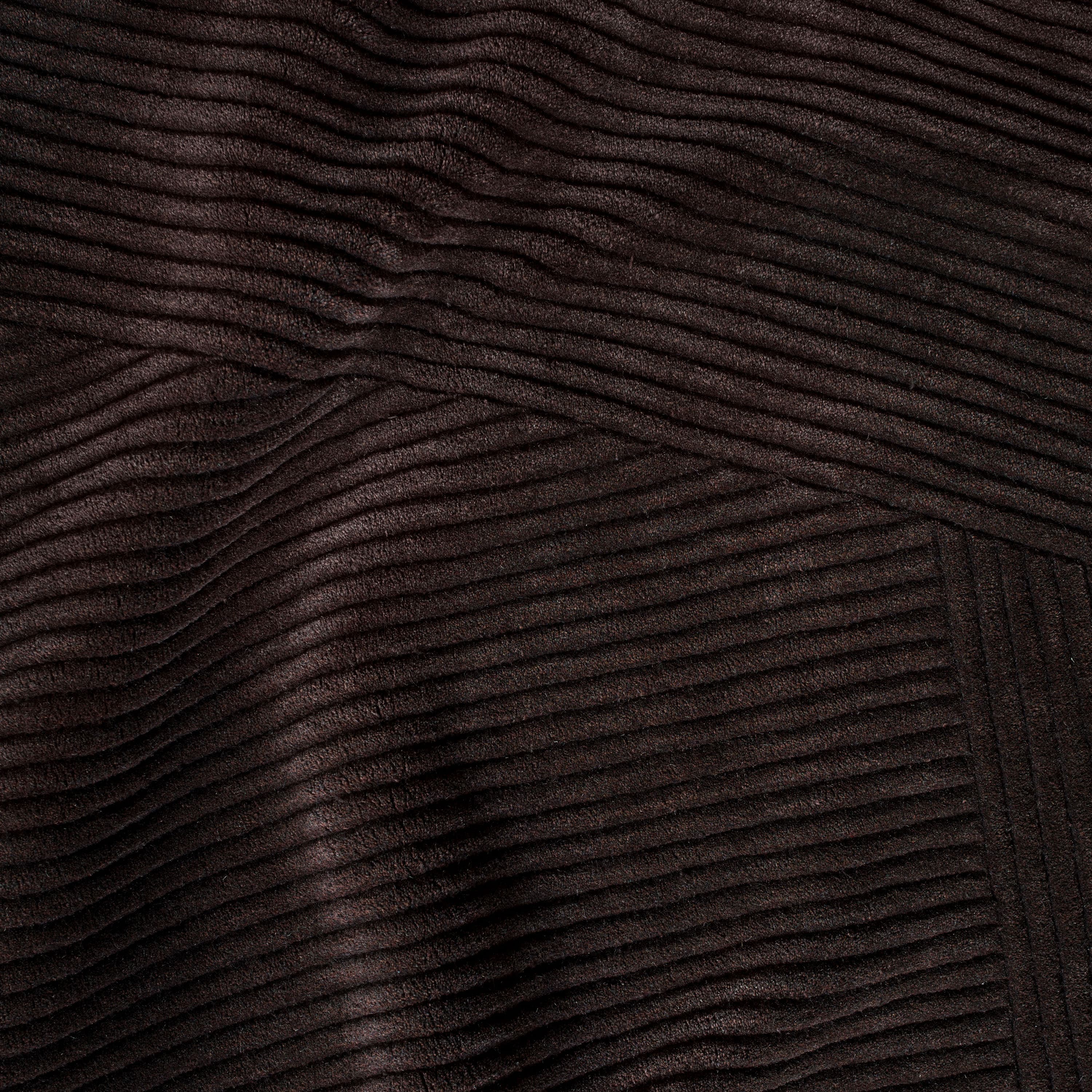 Row Wollteppich Dark Brown Large