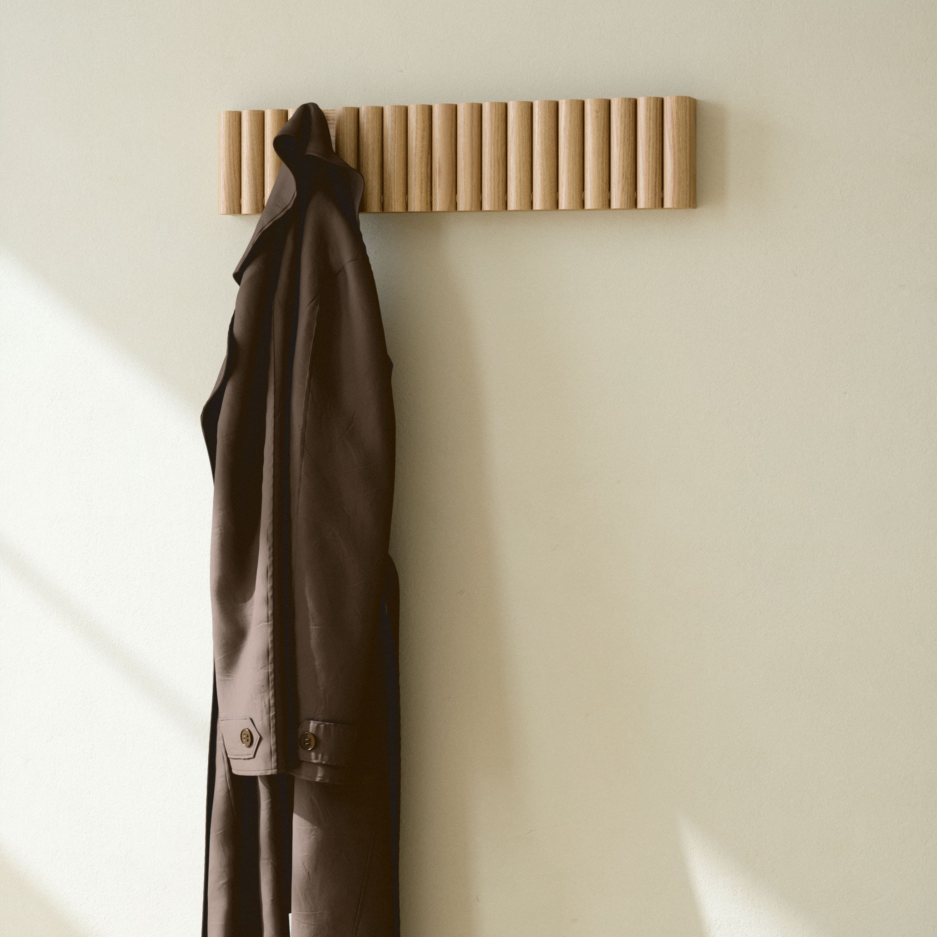 Mono Clothes Hanger Oak Large