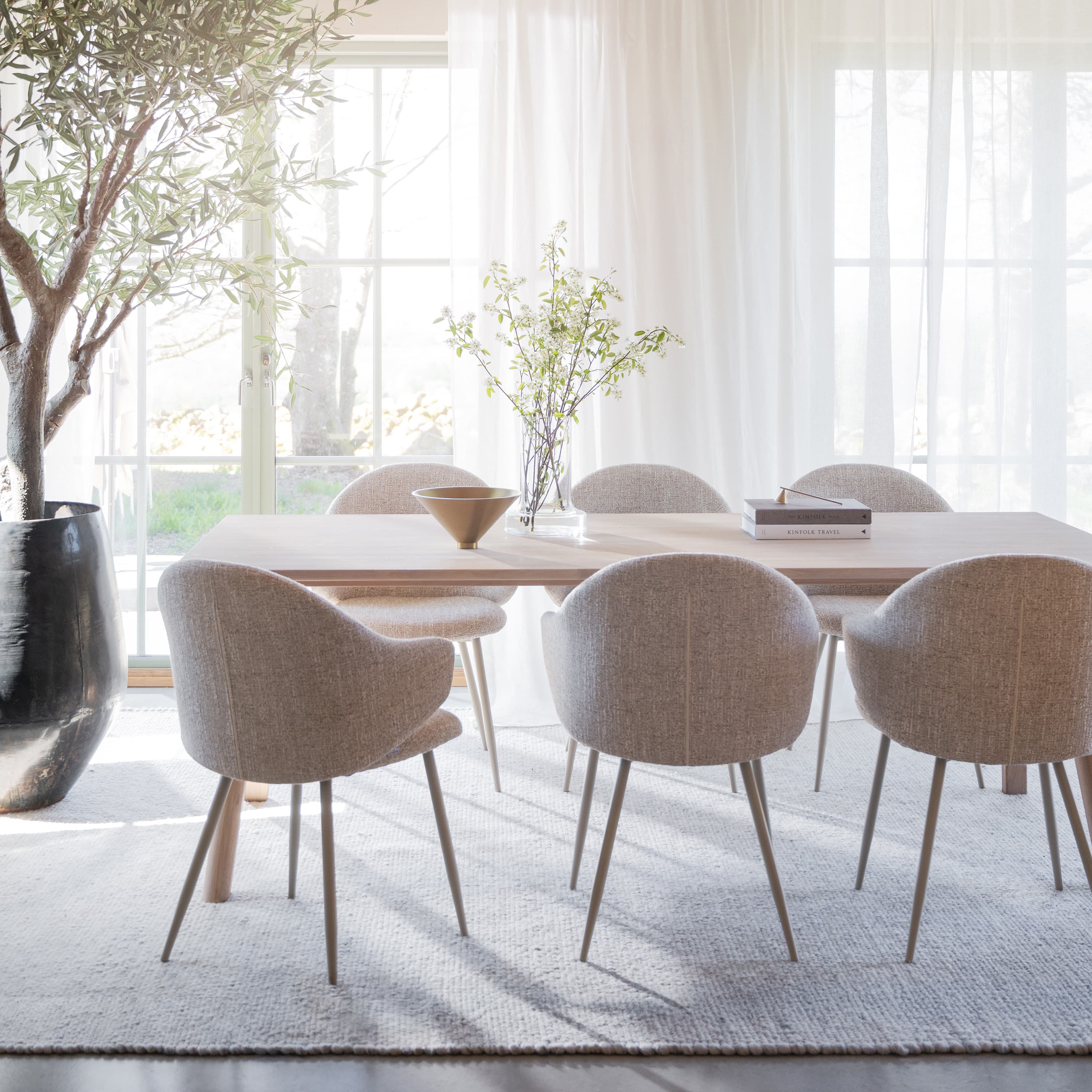 Drake Karmstol Beige