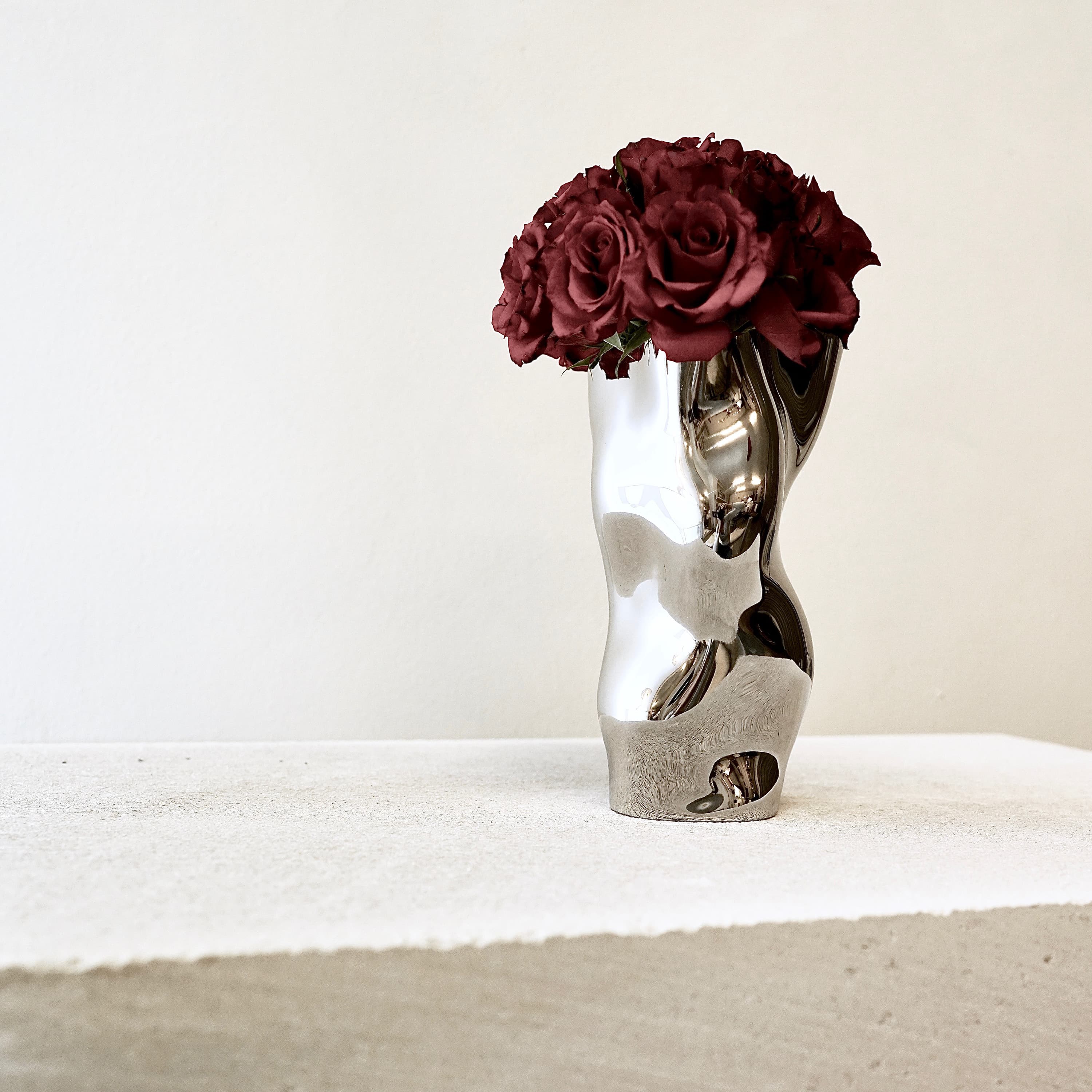 Ostrea 25 Vase Titanium 25cm