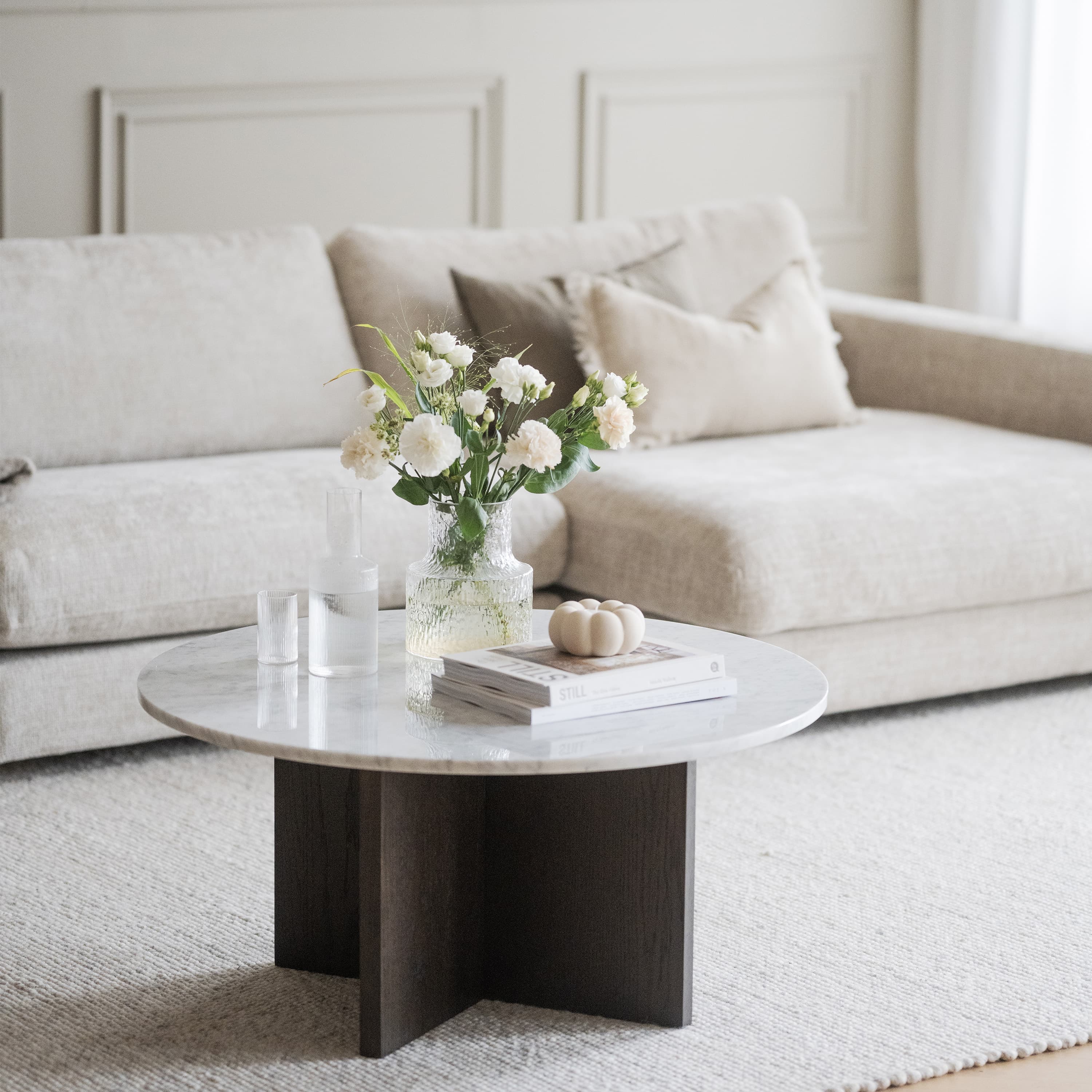 Brooksville Couchtisch Weißer Marmor/Eiche Ø90