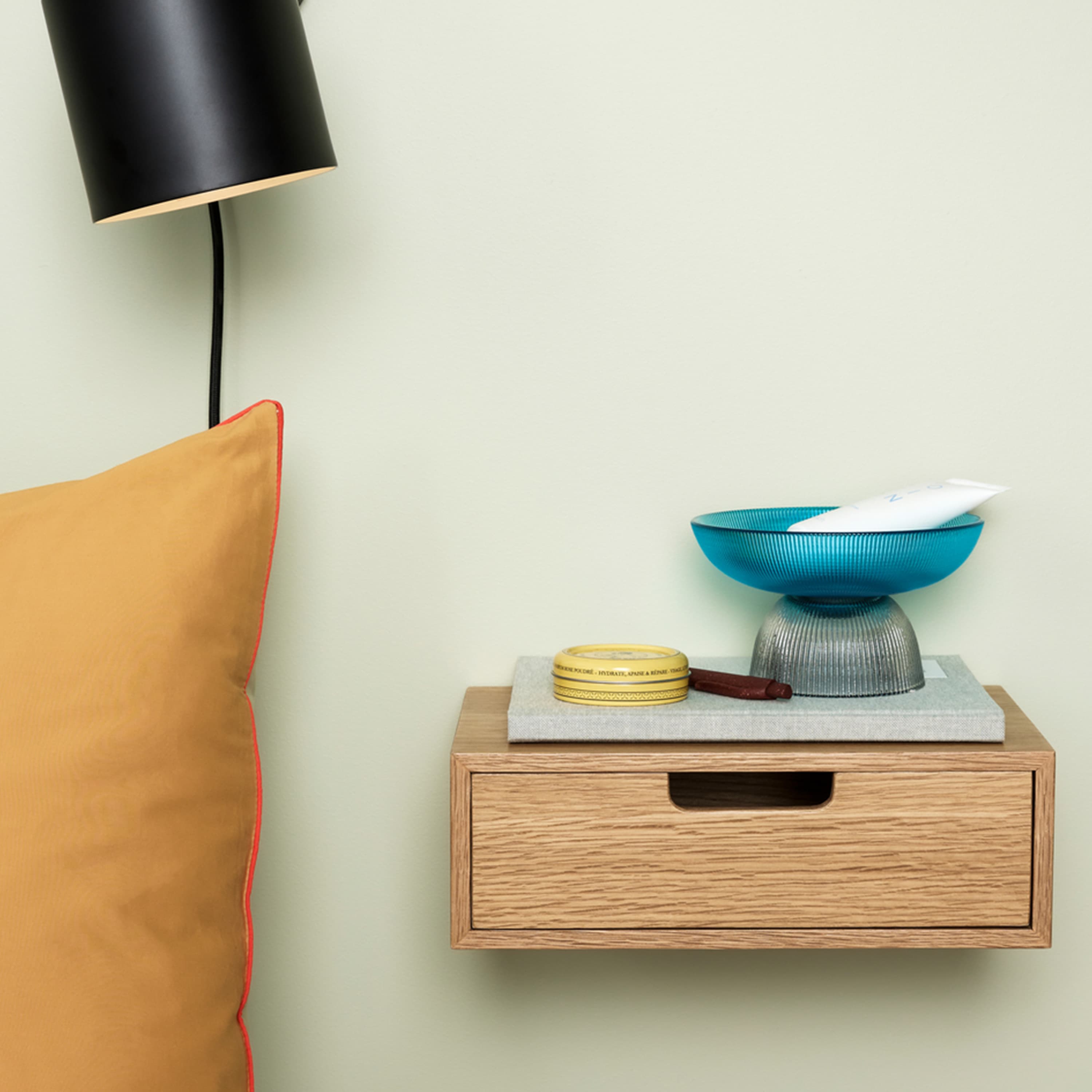 Hide Bedside Table Natural 30cm